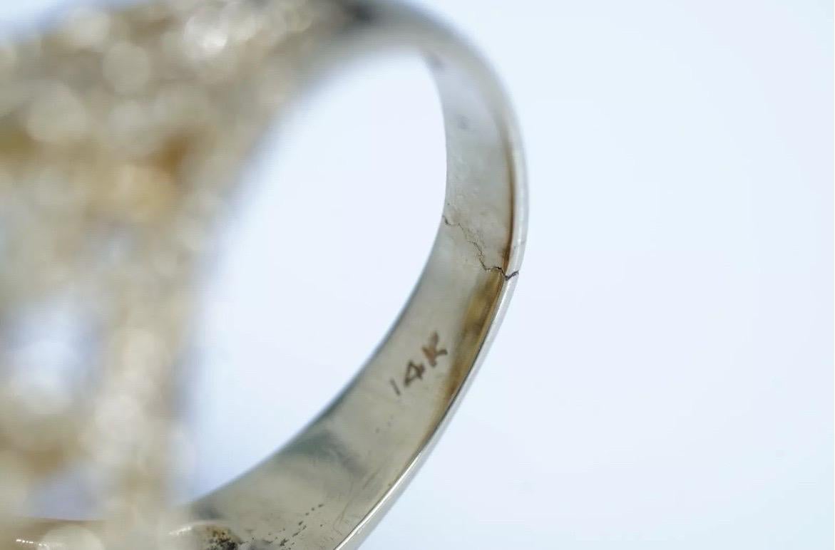 Anello di diamanti opale naturale d'epoca Brutalista in oro giallo 14k Cocktail Estate in vendita 4