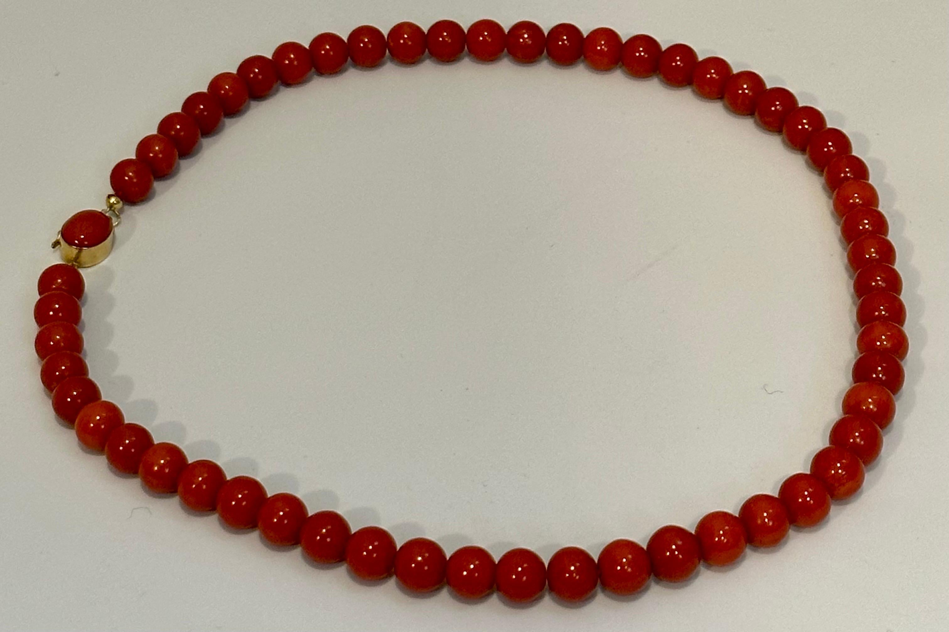 Vintage Natural Red Coral Strand Bead Necklace 18 KY Gold, Estate Fine Jewelry 4