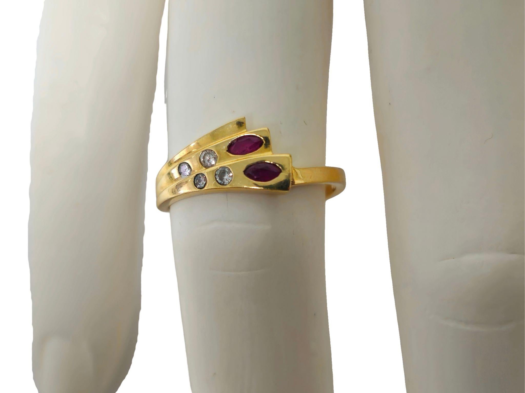 De las mujeres Anillo vintage de oro de 14k con rubí natural y diamantes en venta