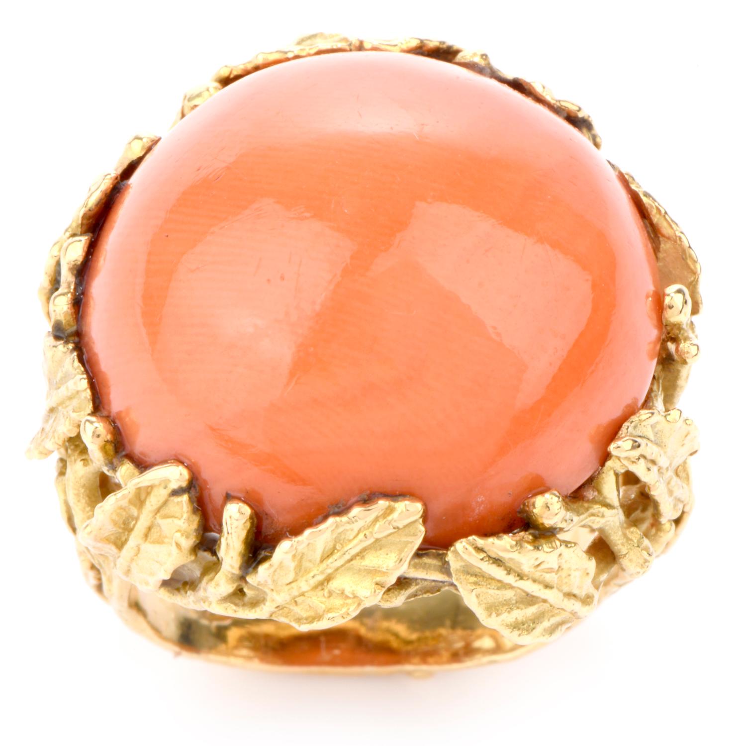 Vintage Natural Salmon Color Coral Leaf 18 Karat Cocktail Ring In Good Condition In Miami, FL