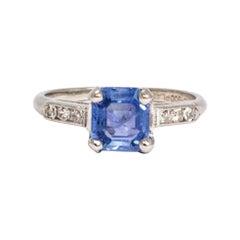 Vintage Natural Sapphire and Diamond Platinum Ring