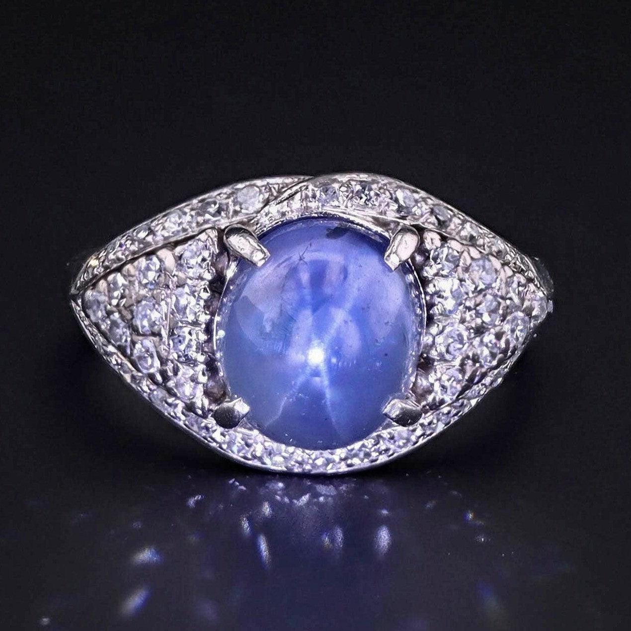 Women's Vintage Natural Star Sapphire and Diamond Ring of Platinum For Sale