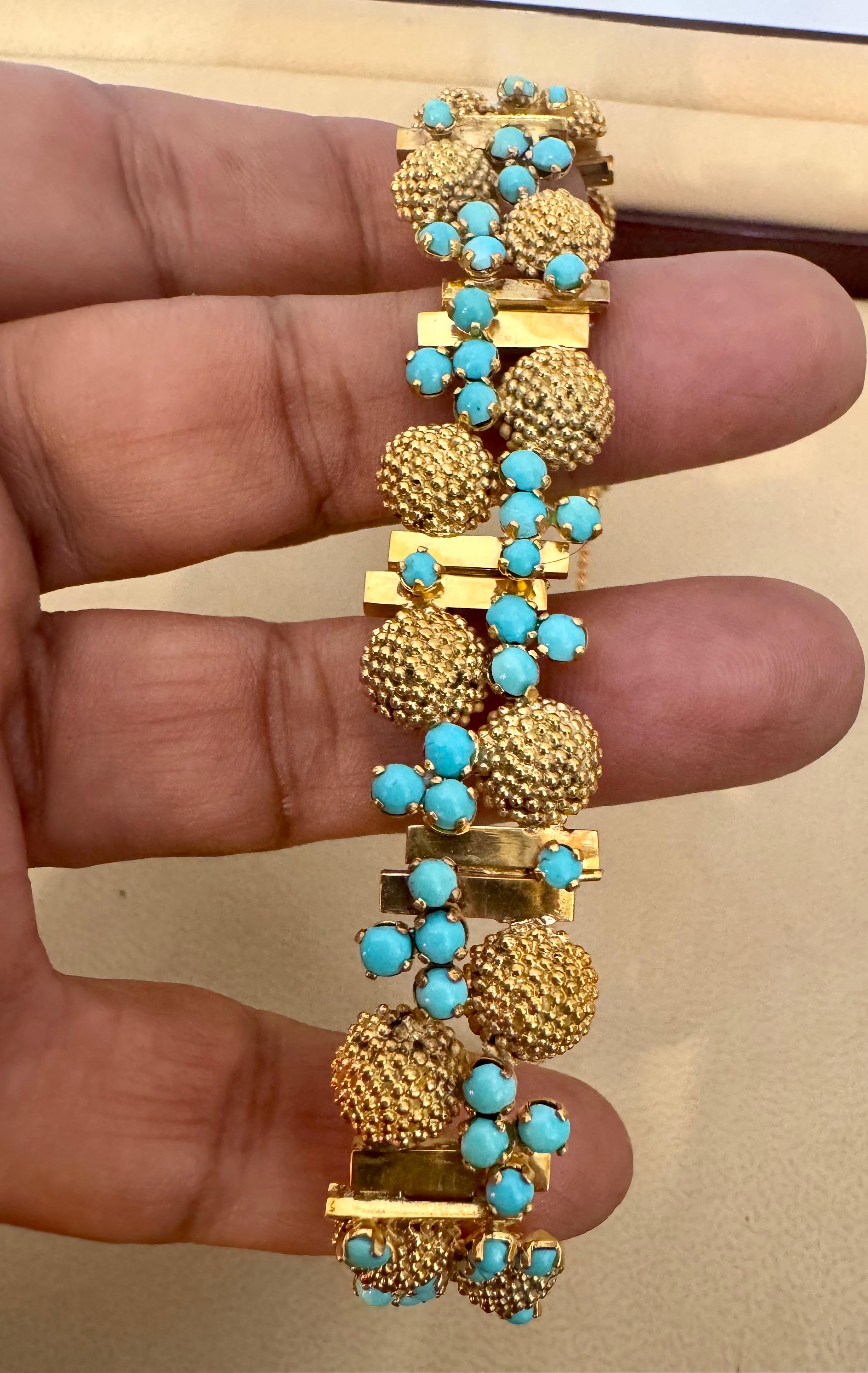 Vintage Natural Turquoise  Bangle /Bracelet in 14 Kt Yellow Gold 39.4 Grams For Sale 6