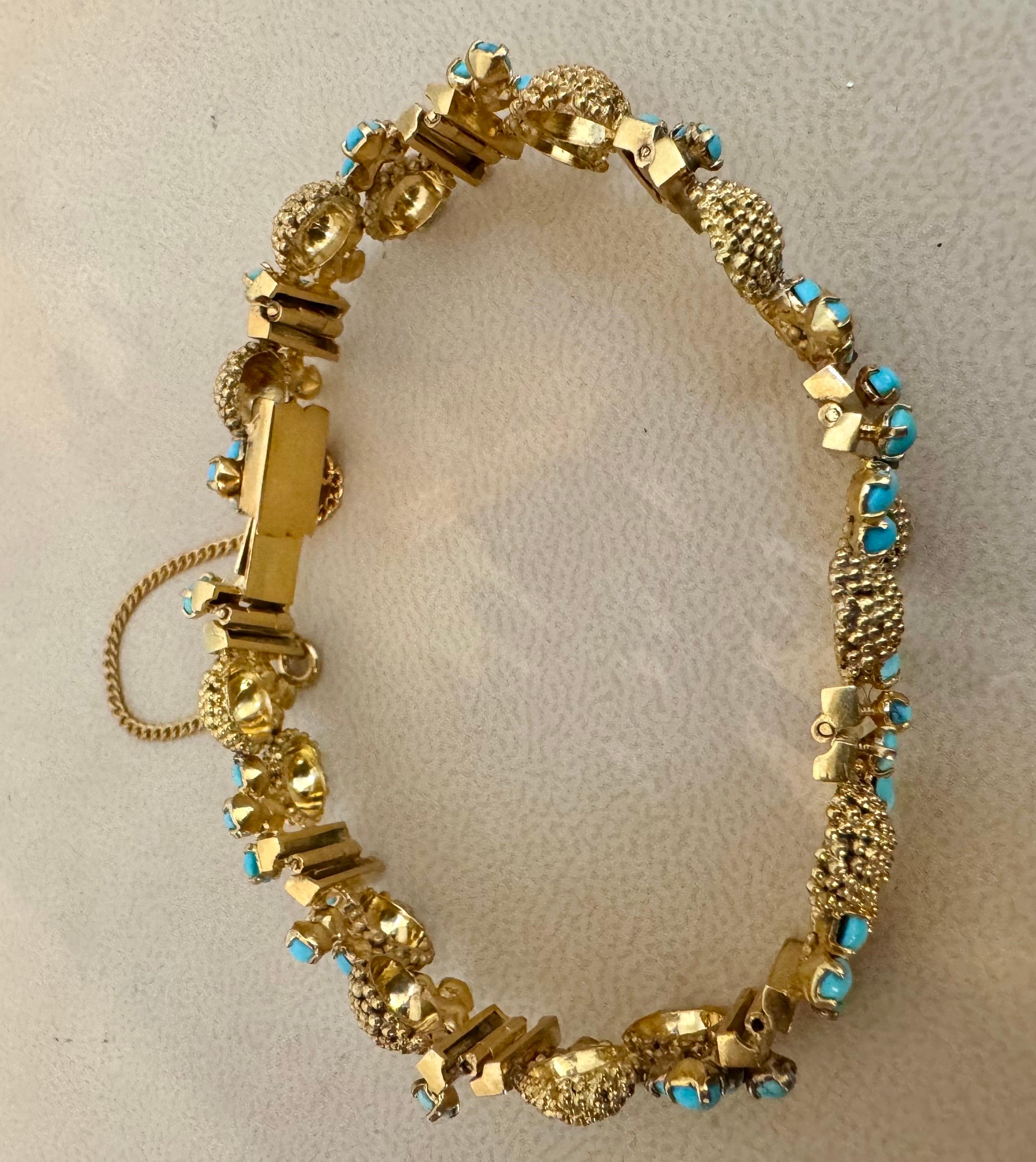 Vintage Natural Turquoise  Bangle /Bracelet in 14 Kt Yellow Gold 39.4 Grams For Sale 1