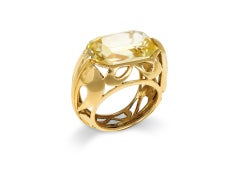 Vintage natural yellow Ceylon sapphire ring, circa 1950.