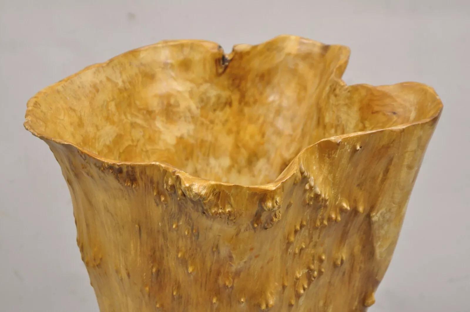 Papelera Vintage Naturalista Madera Wood Forma Libre Escultórica Moderna Papelera Moderno de mediados de siglo en venta