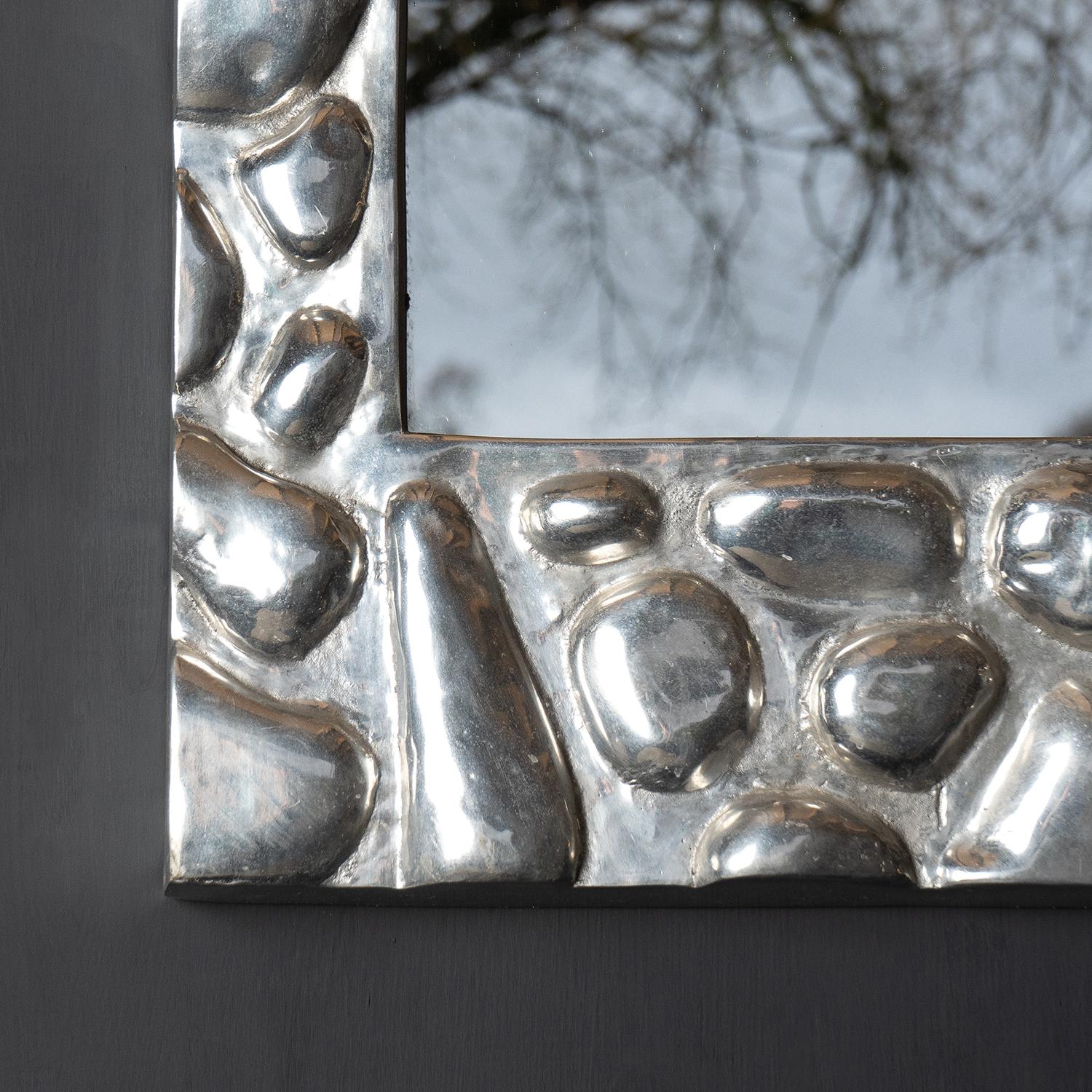 Vintage Naturalistic Cast Aluminium Pebble Wall Mirror, c. 1960s In Good Condition For Sale In Bristol, GB