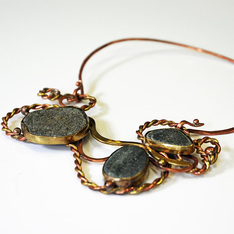 Oval Cut Vintage Naturstone and brass/copper necklace by Anna Greta Eker, Norway 1960s