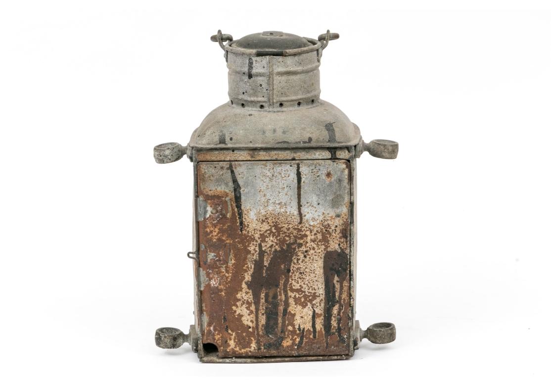 Industriel Lanterne nautique vintage en vente