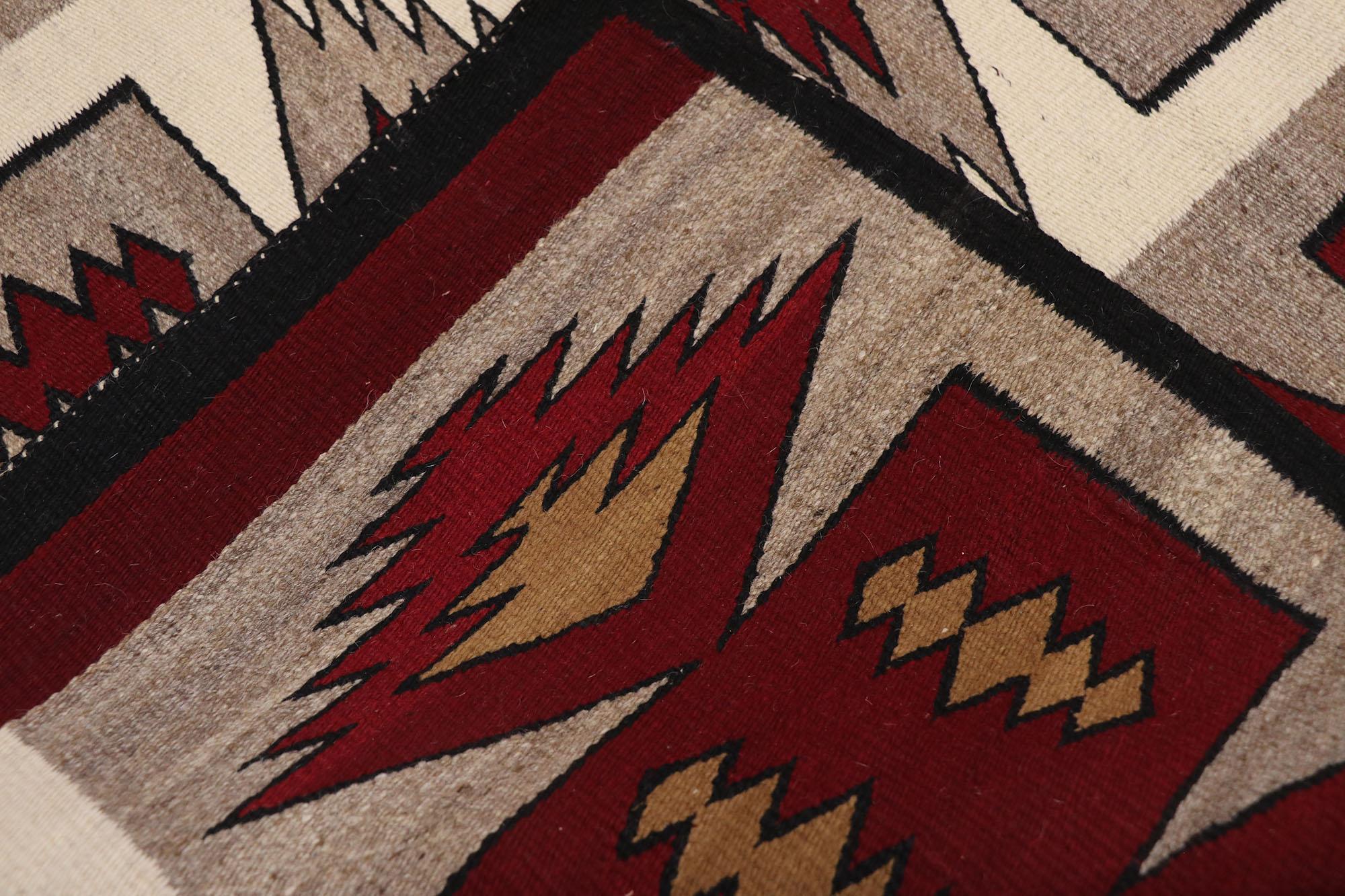 Hand-Woven Vintage Navajo Blanket Rug For Sale