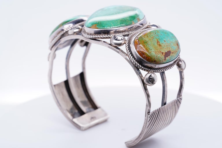 Native American Vintage Navajo Calico Lake Triple Bright Green Turquoise Sterling Cuff Bracelet For Sale