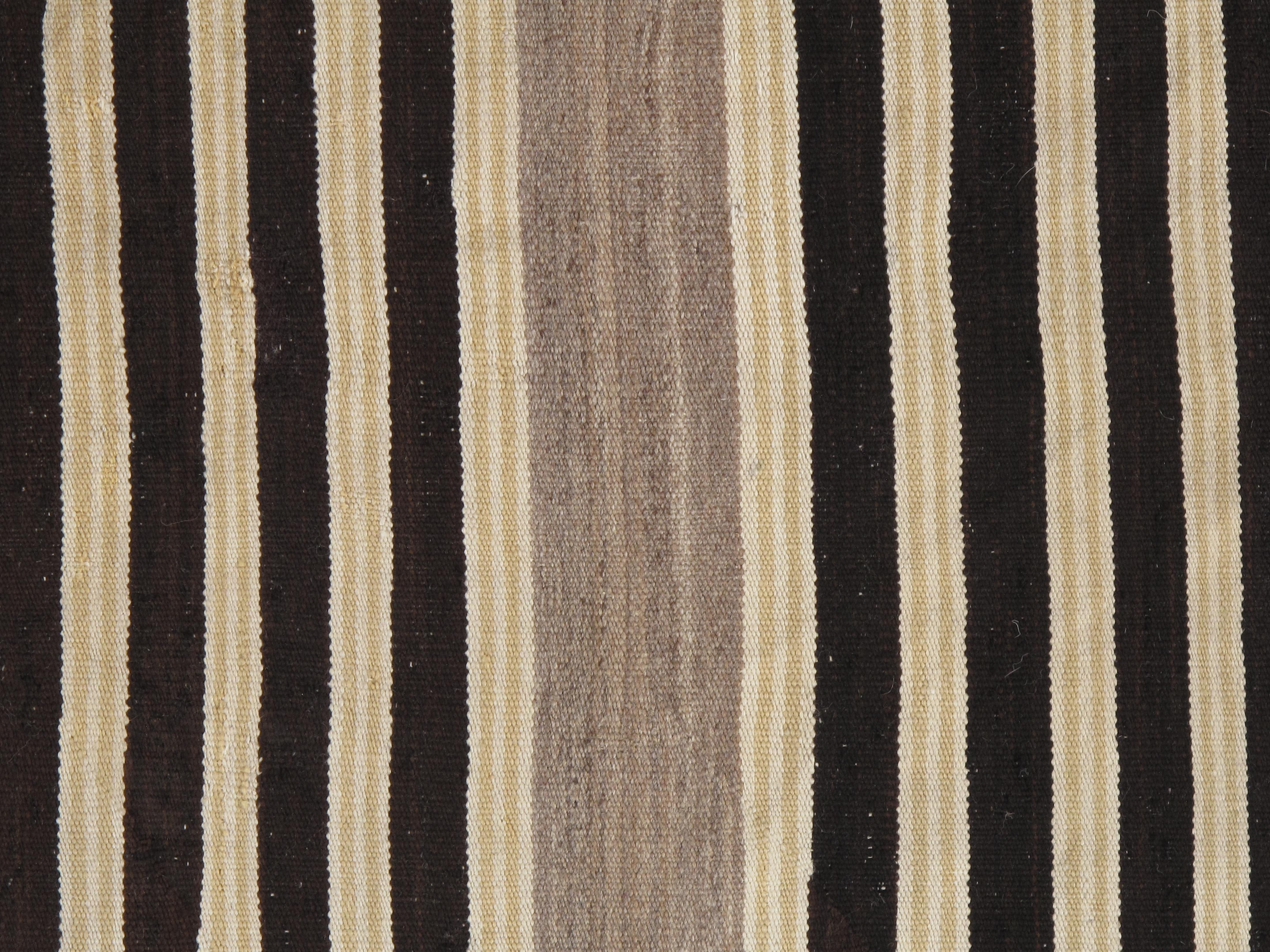 American Vintage Navajo Carpet, Folk Rug, Handmade Wool, Beige, Gray, Brown, Neutral
