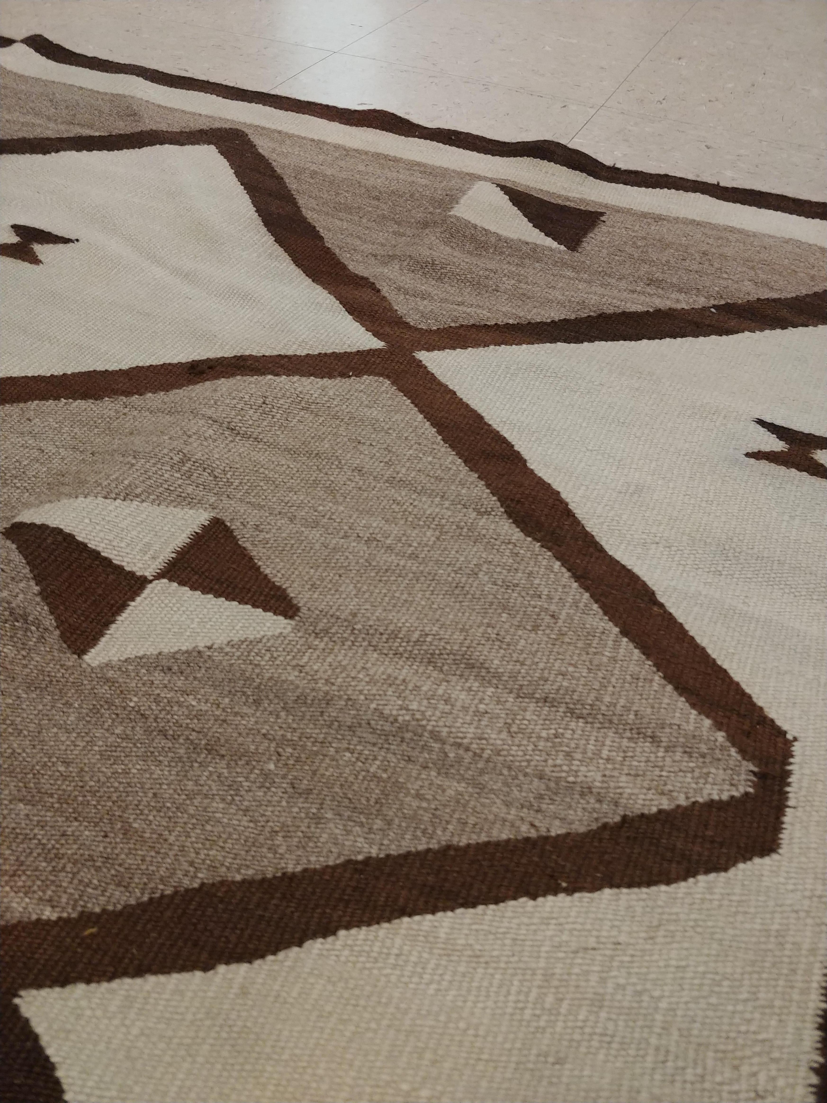 Vintage Navajo Carpet, Folk Rug, Handmade Wool, Beige, Gray, Neutral 1