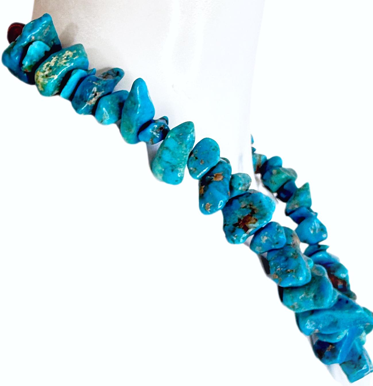Vintage Navajo Chunky Turquoise Nugget Necklace with Sterling Bench Beads 70s en vente 4