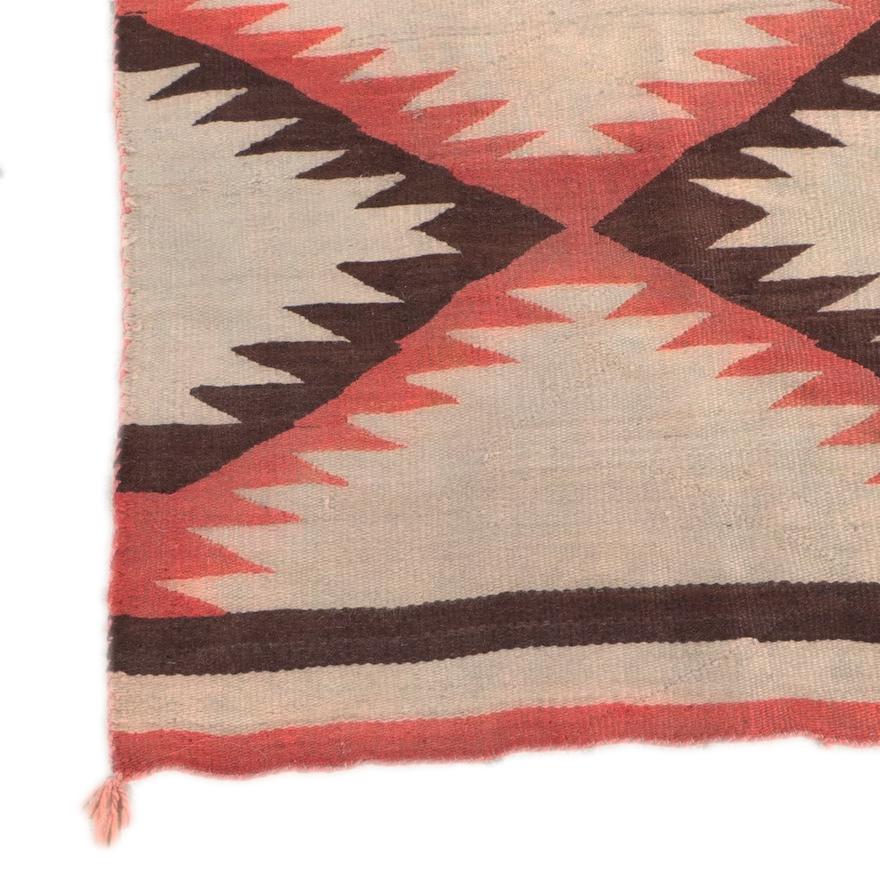 Vintage Navajo Eye Dazzler Rug with Native American Style For Sale 1