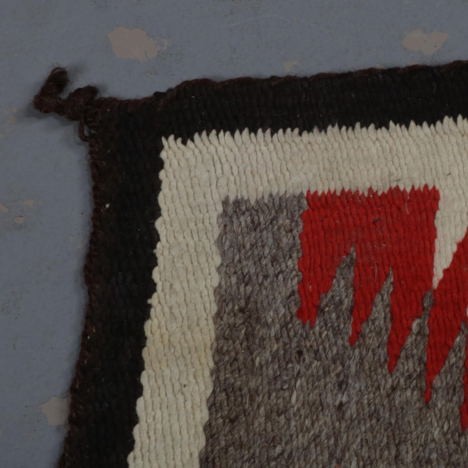 Vintage Navajo Germantown Wool Eyedazzler Rug, circa 1930 In Good Condition In Big Flats, NY