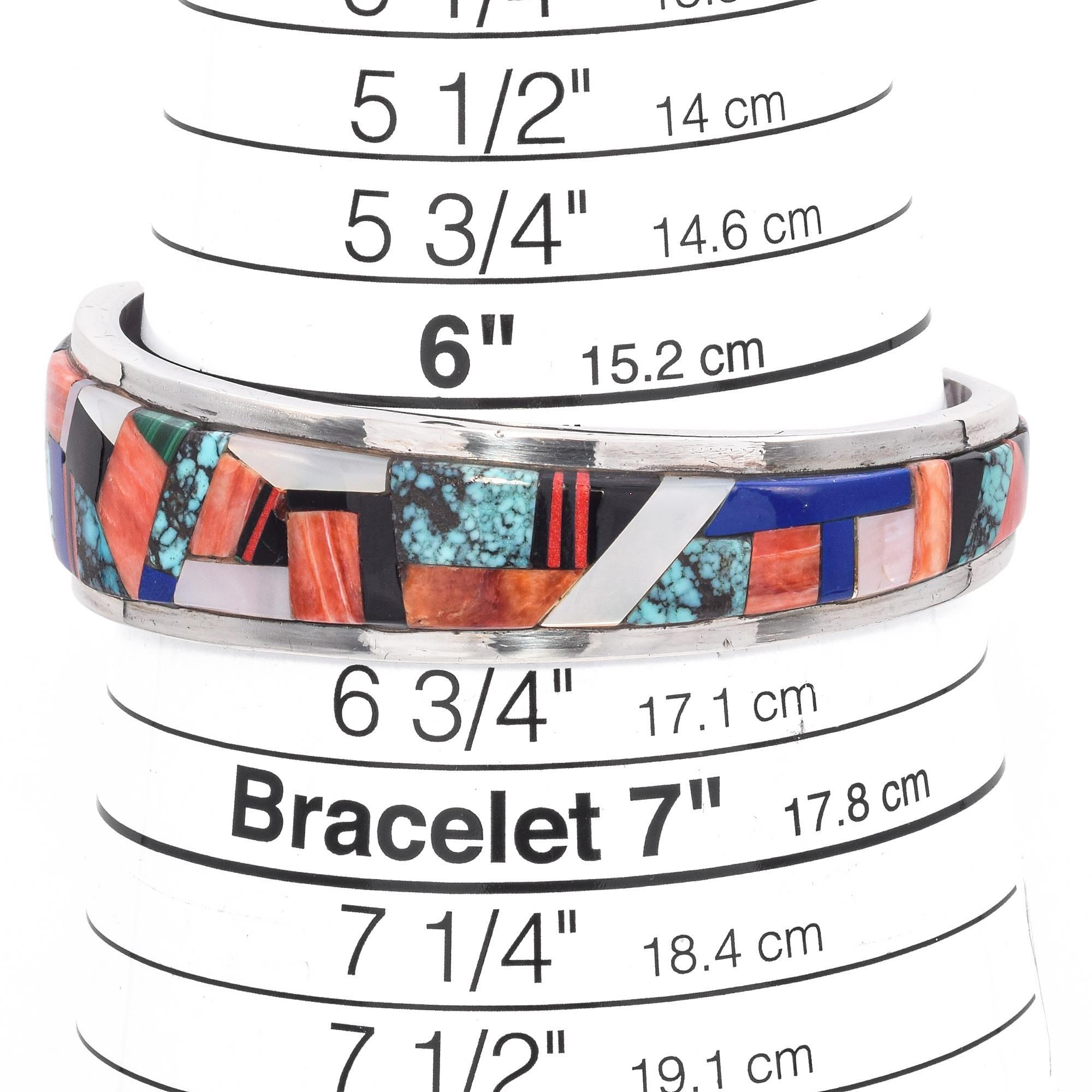 Bracciale d'epoca Navajo Harry B. Yazzie in argento sterling con intarsio di pietre multiple in vendita 1