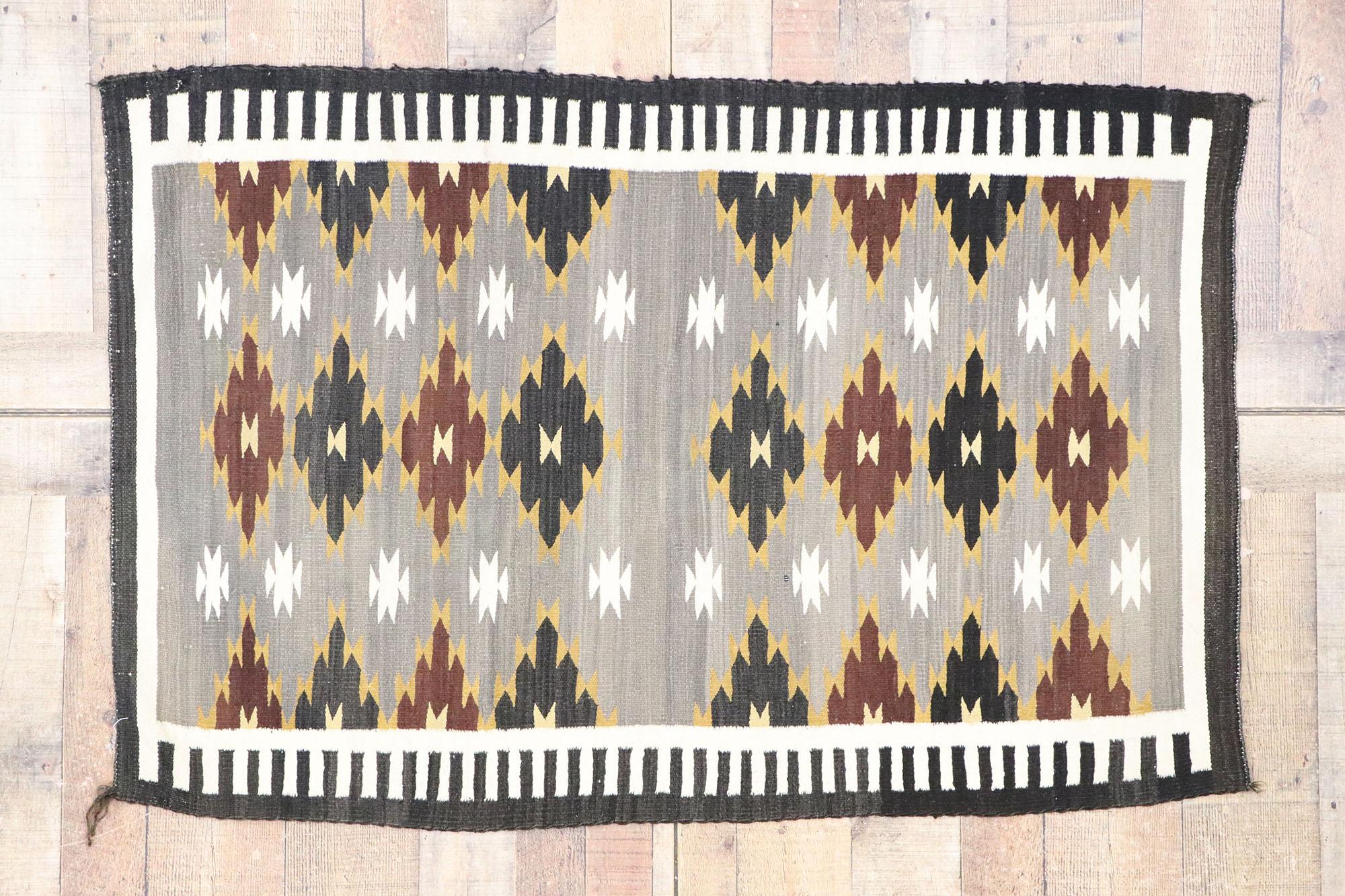 Vintage Navajo Kilim Rug with Two Grey Hills Style For Sale 1