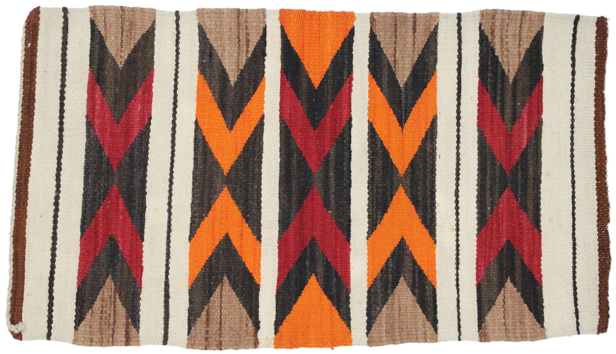 Vintage Navajo Kilim Rug with Two Grey Hills Style For Sale 2