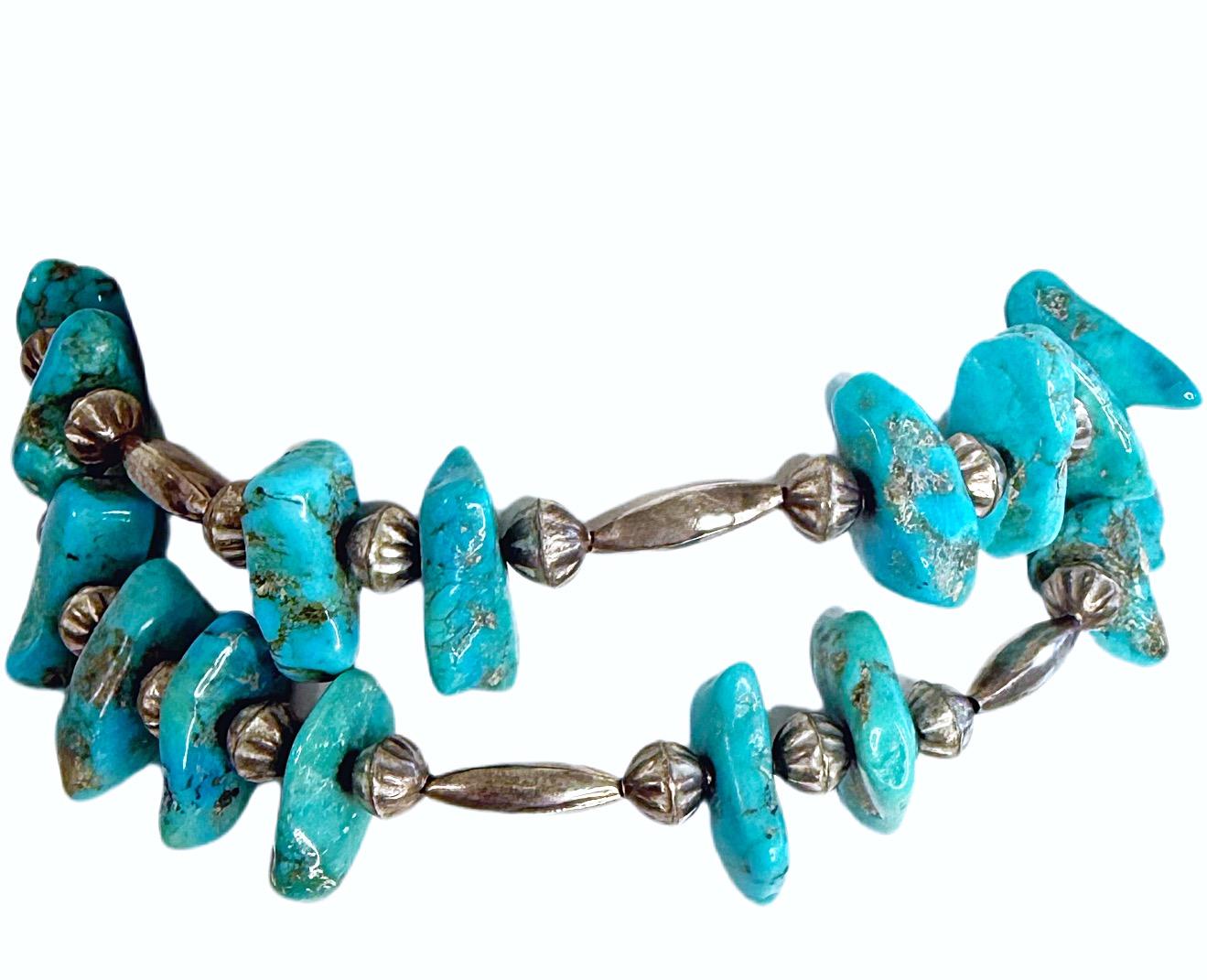 Collar largo Vintage Navajo Kingman Turquesa Nugget Cuentas de plata de ley 117g en venta 3