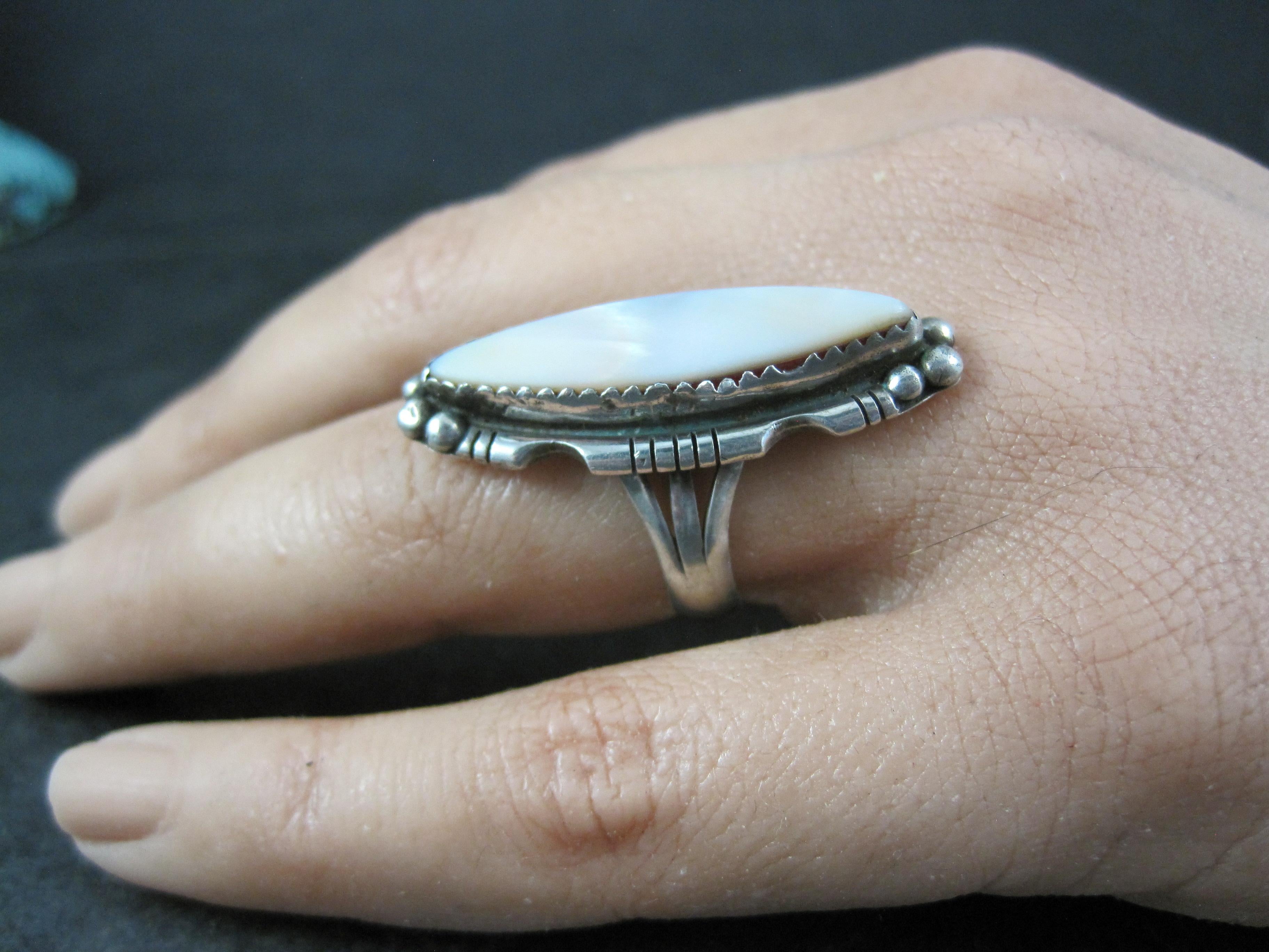 Vintage Navajo Perlmutt Ring Größe 6,5 Sterling Silber Anna Begay im Angebot 6