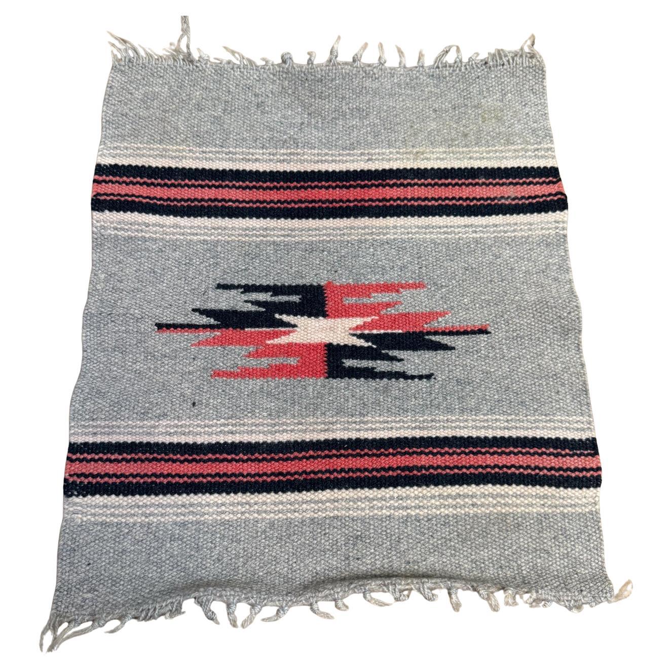 Vintage Navajo Nativo Americano Pequeña Alfombra Tejida Tapiz