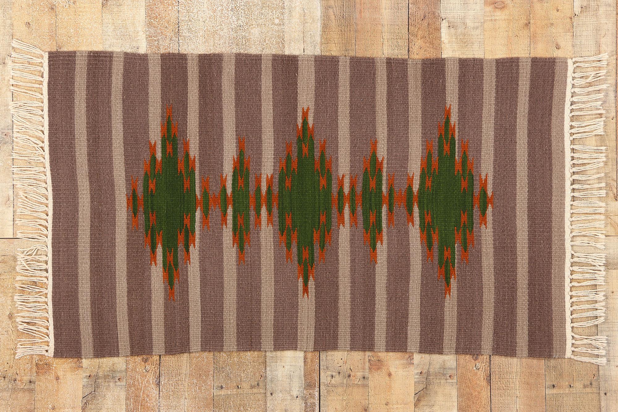 Vintage Navajo-Style Rio Grande Banded Blanket Rug For Sale 3