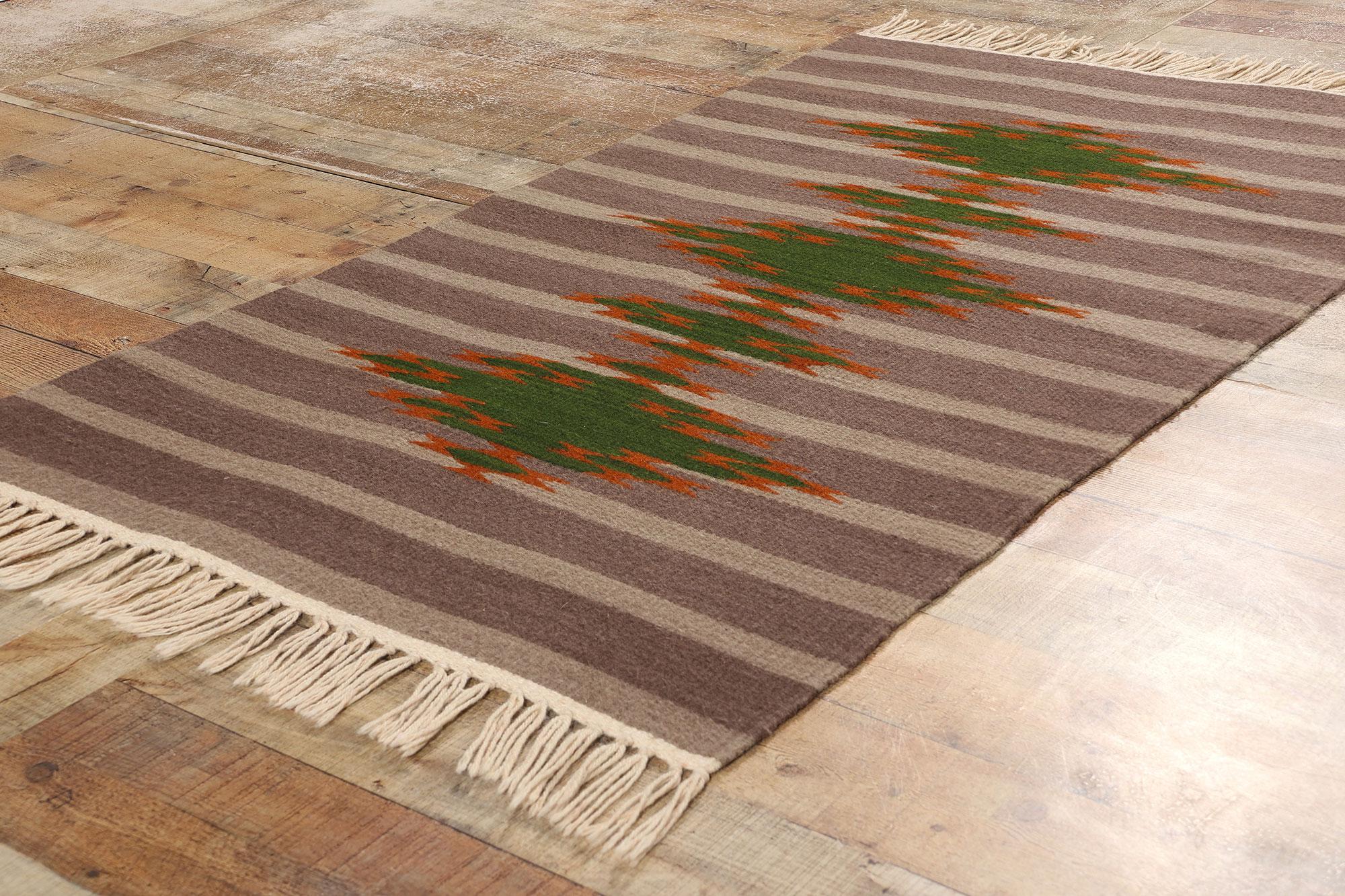 Vintage Navajo-Style Rio Grande Banded Blanket Rug For Sale 1