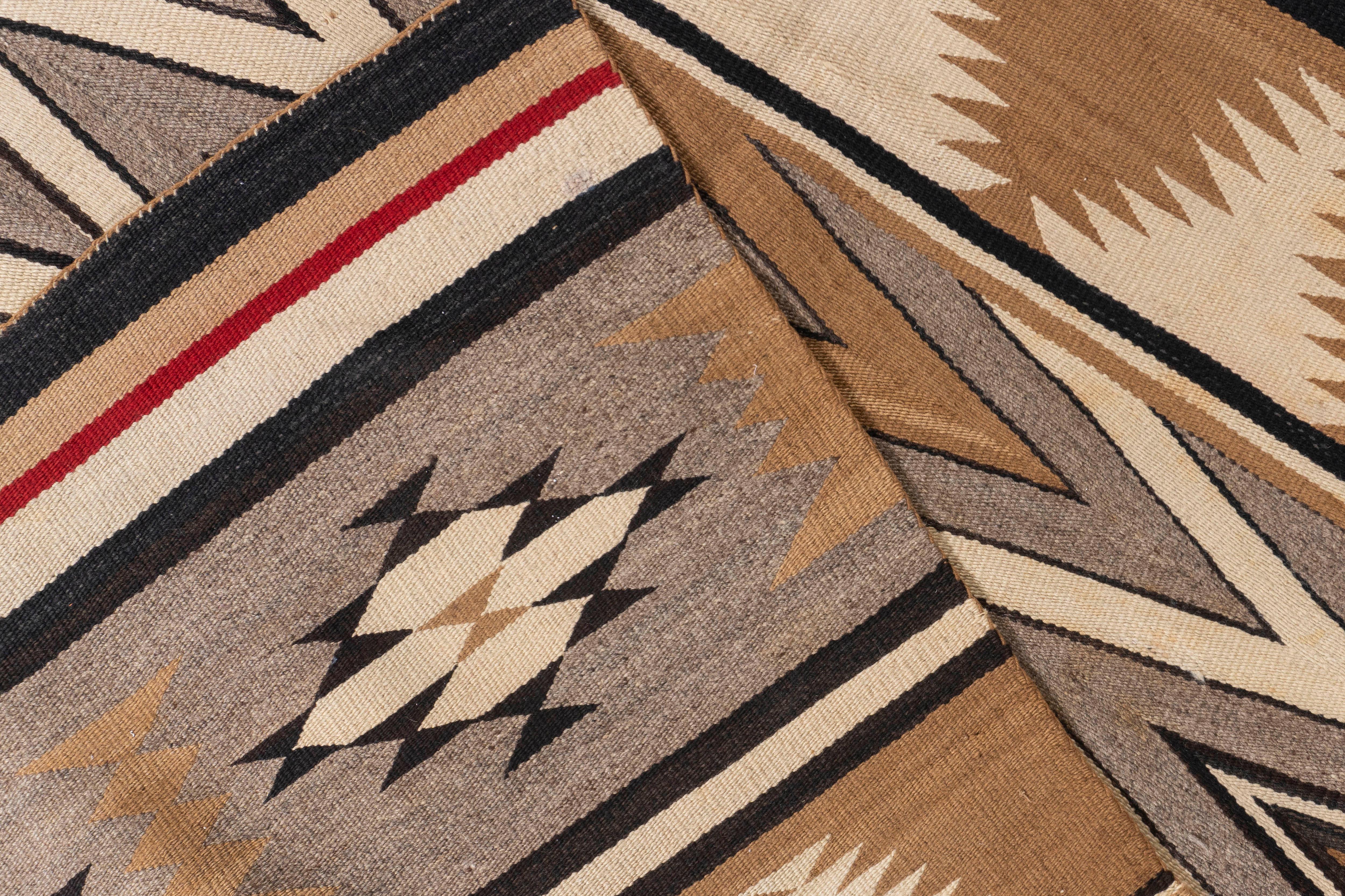 Alfombra Vintage Navajo Tejida a Mano Camel Marfil 3'9 X 5'4 siglo XX en venta