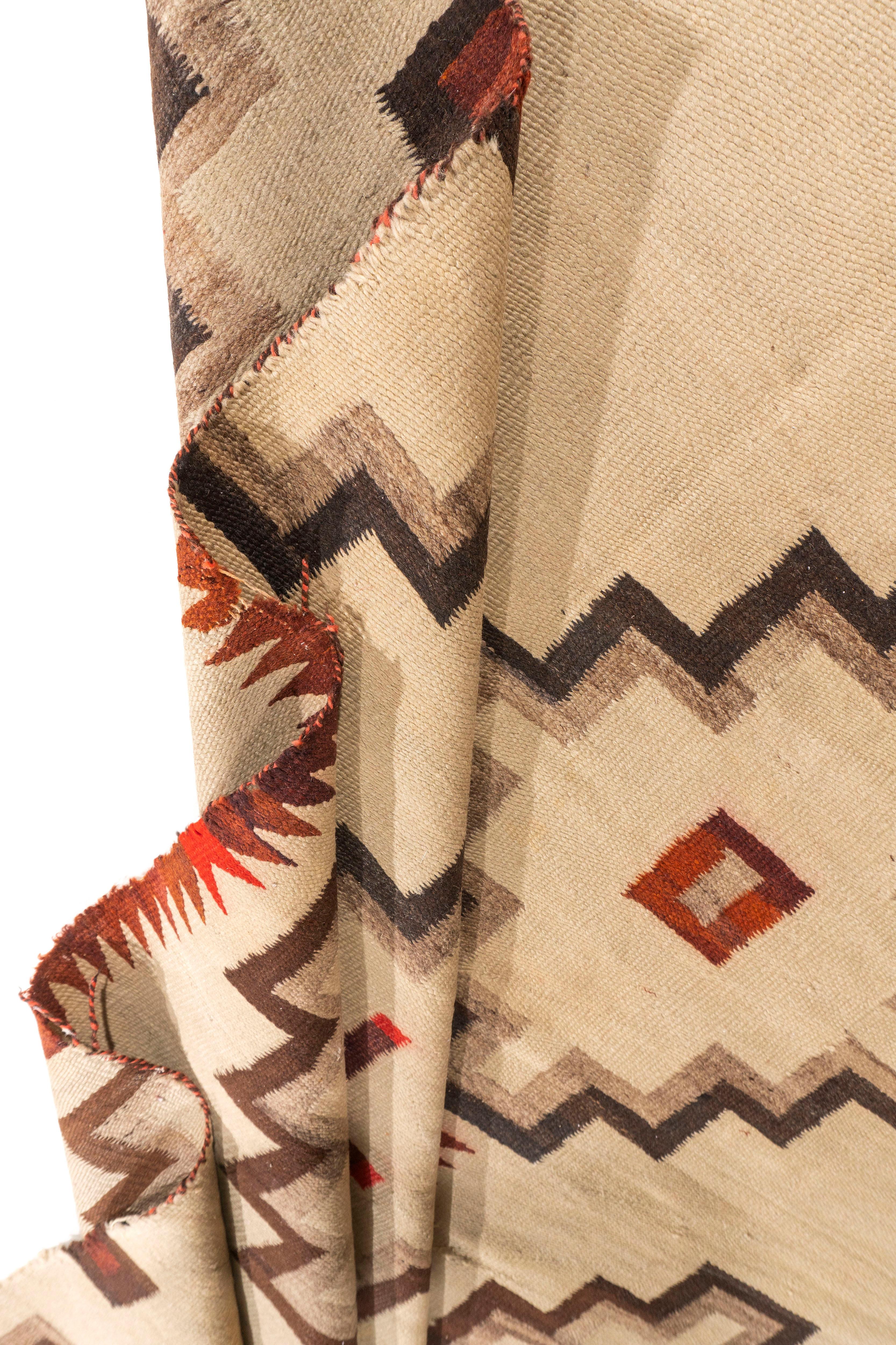 American Vintage  Navajo Hand Woven Beige Taupe Wool Rug 4'3 X 6'2 For Sale