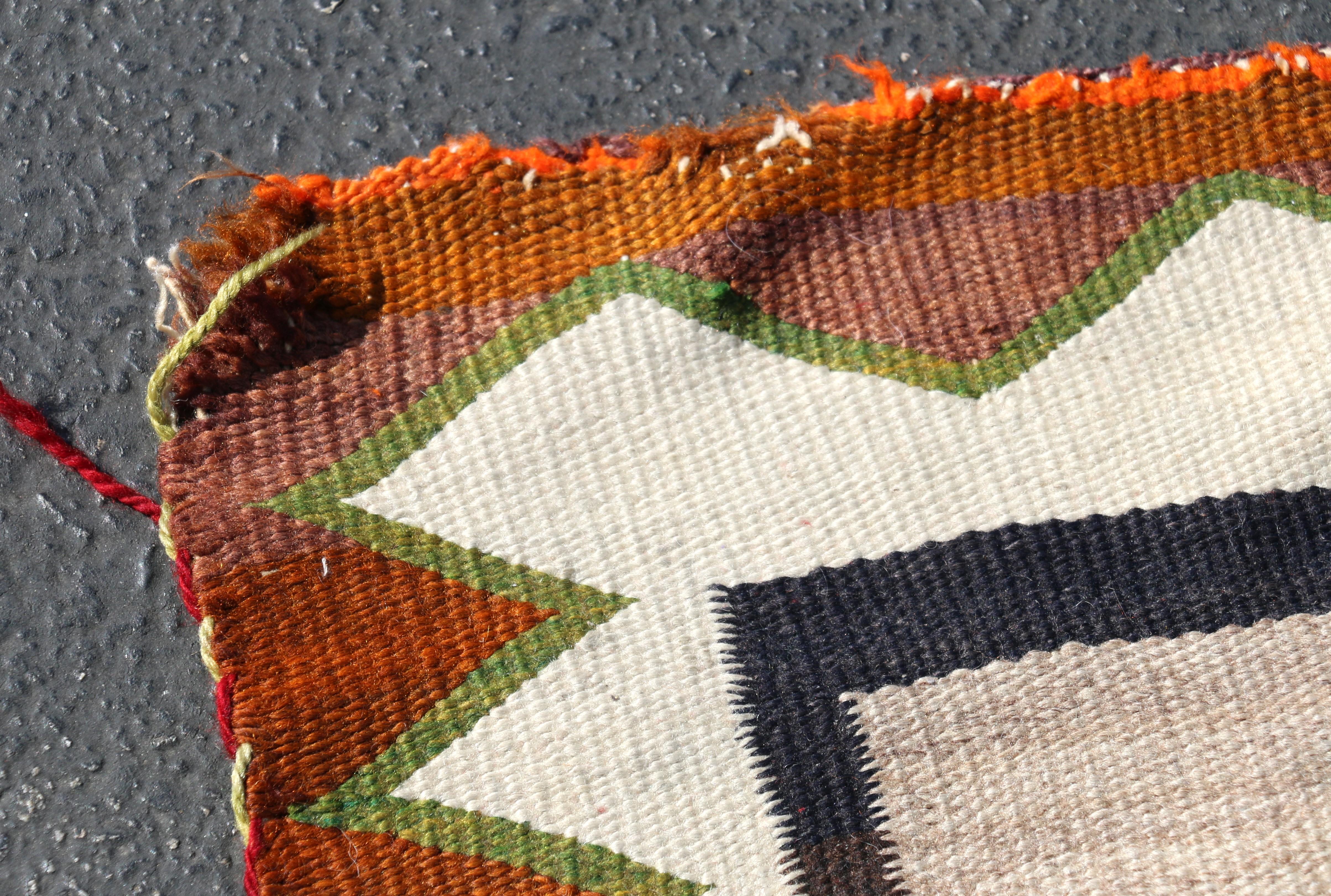 Tappeto Vintage Navajo 8' X 4'5 in vendita 12