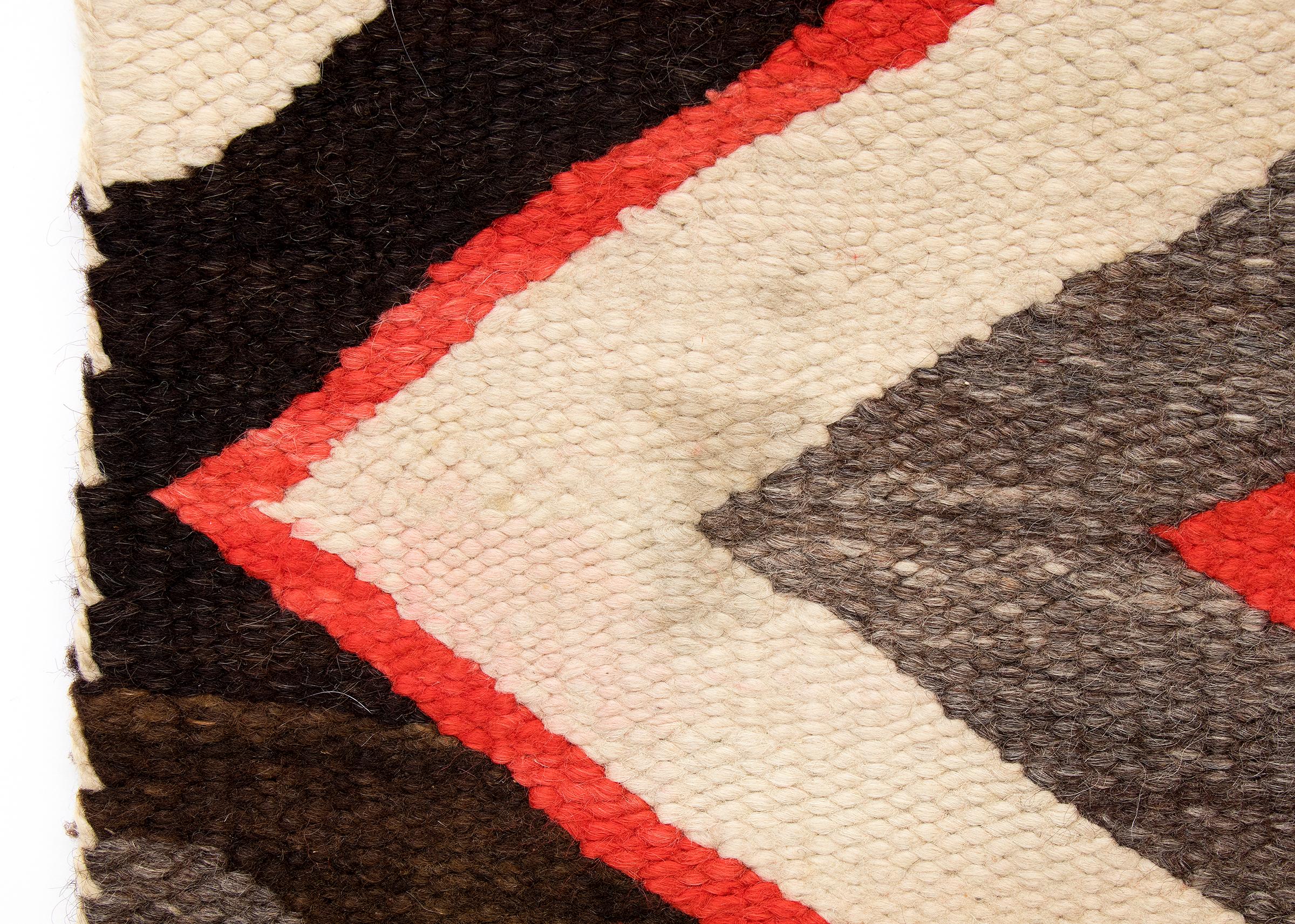 American Vintage Navajo Rug, Trading Post Era Southwestern Weaving, Red Brown Black White For Sale