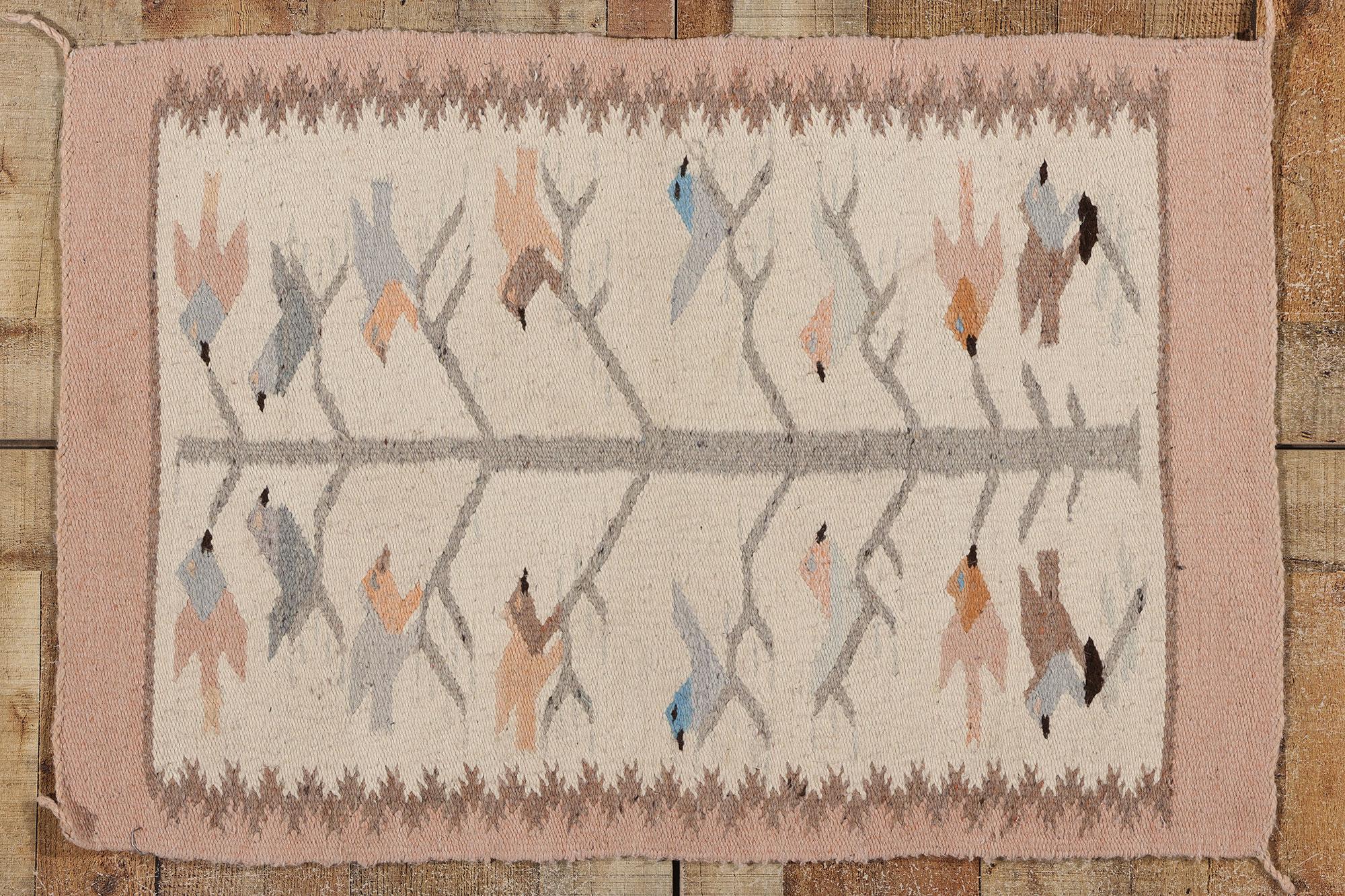1920's Antique Southwestern-Style Tree of Life Kilim Rug In Good Condition For Sale In Dallas, TX