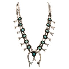 Collana vintage Navajo in argento e turchese con fiori di zucca dei nativi americani