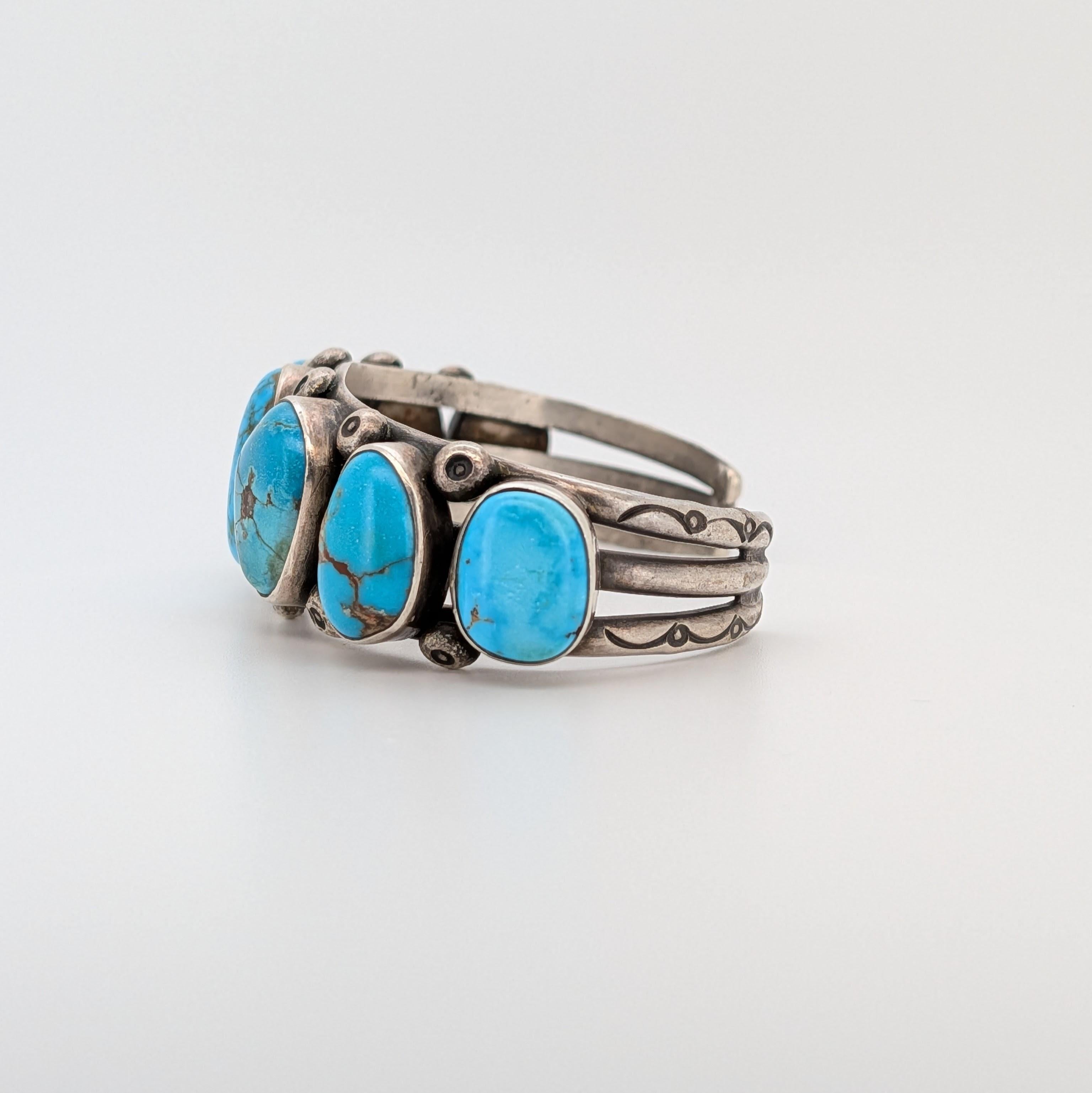 Taille cabochon Vintage Navajo Sterling Cuff by Jessie Claw with High-Grade Kingman Turquoise en vente