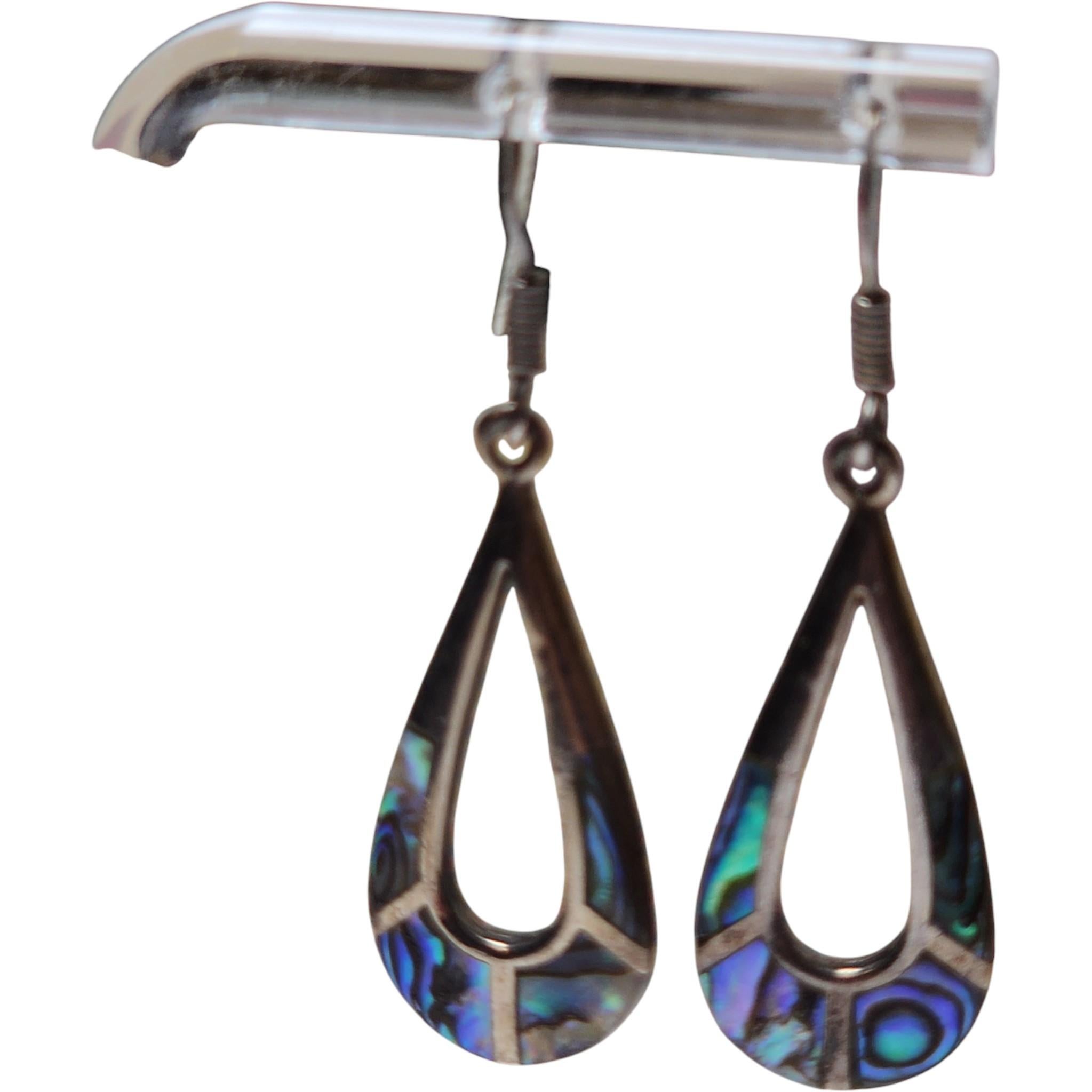 Vintage Navajo Sterling Silber und Abalone Inlay Teardrop Dangle Ohrringe im Zustand „Gut“ im Angebot in Milford, DE