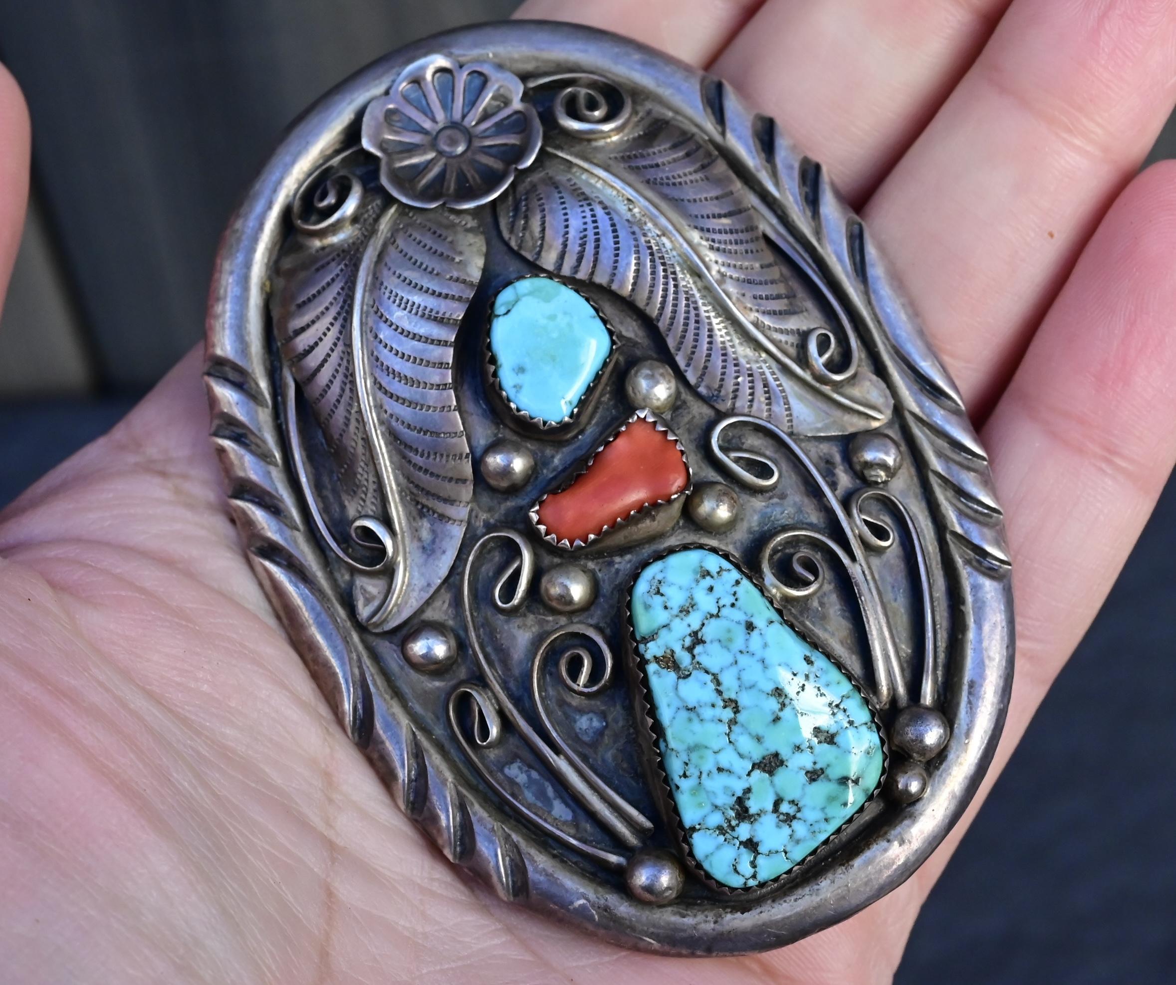 Vintage Navajo Sterling Silber Gürtelschnalle mit Türkis & Koralle - 63,33g im Angebot 1