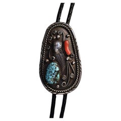 Cravatta Bolo d'argento Navajo d'epoca con turchese e corallo