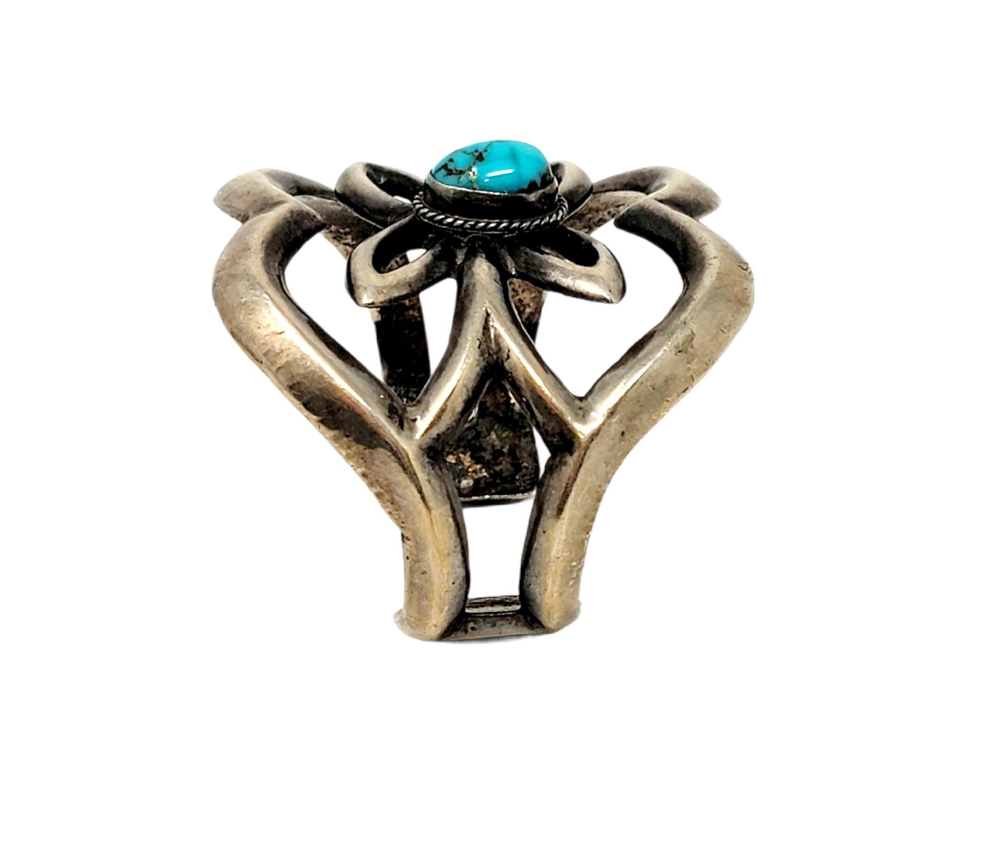 Vintage Navajo Sterling Silver Sandcast Wide Cuff Bracelet Turquoise Butterfly In Good Condition For Sale In Scottsdale, AZ
