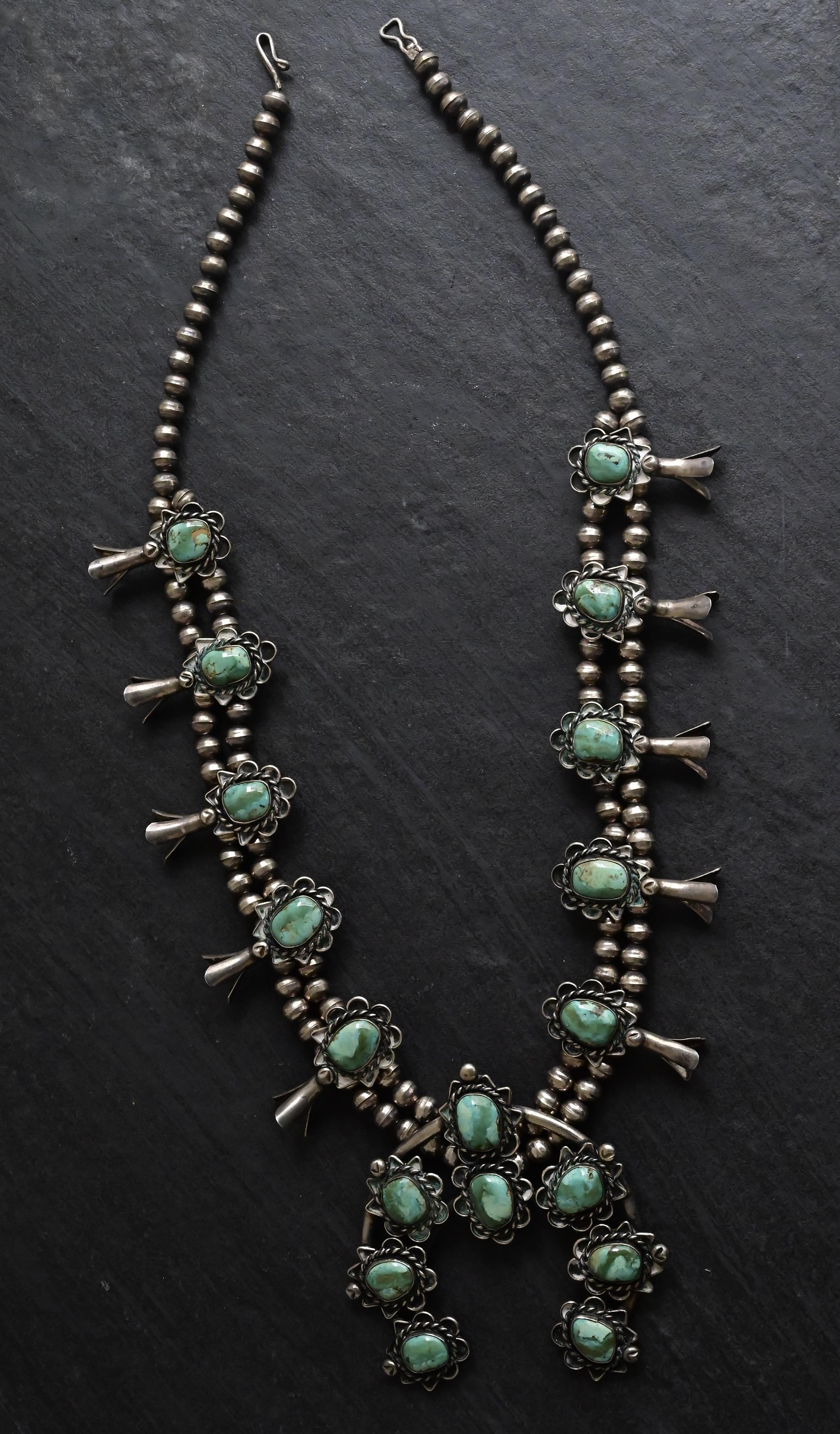 Nativo americano Navajo d'epoca in argento Sterling Collana di fiori di zucca 191g Turchese 25,5