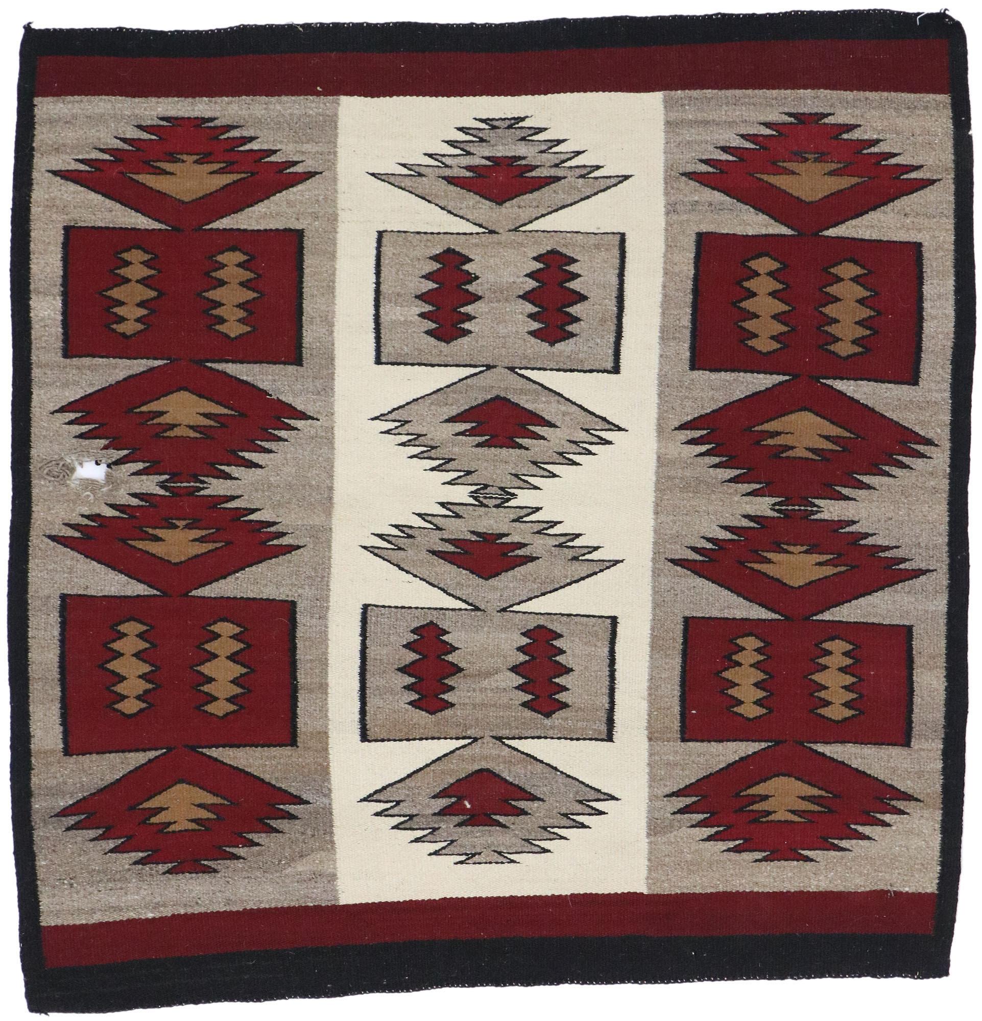 1920's Antique Southwestern-Style Kilim Rug Early 20th Century For Sale 2