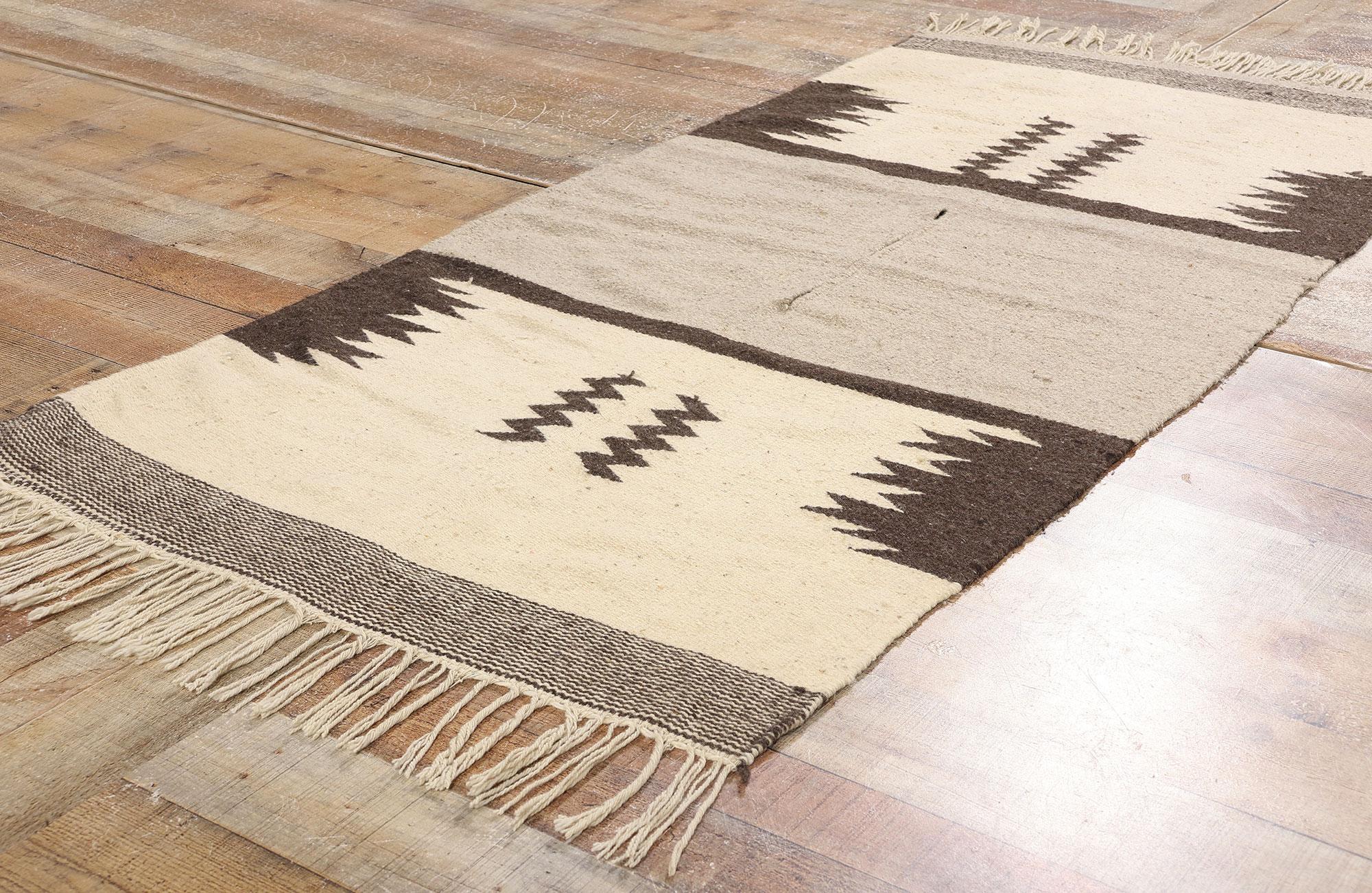 20th Century Vintage Navajo-Style New Mexico Chimayo Blanket Rug