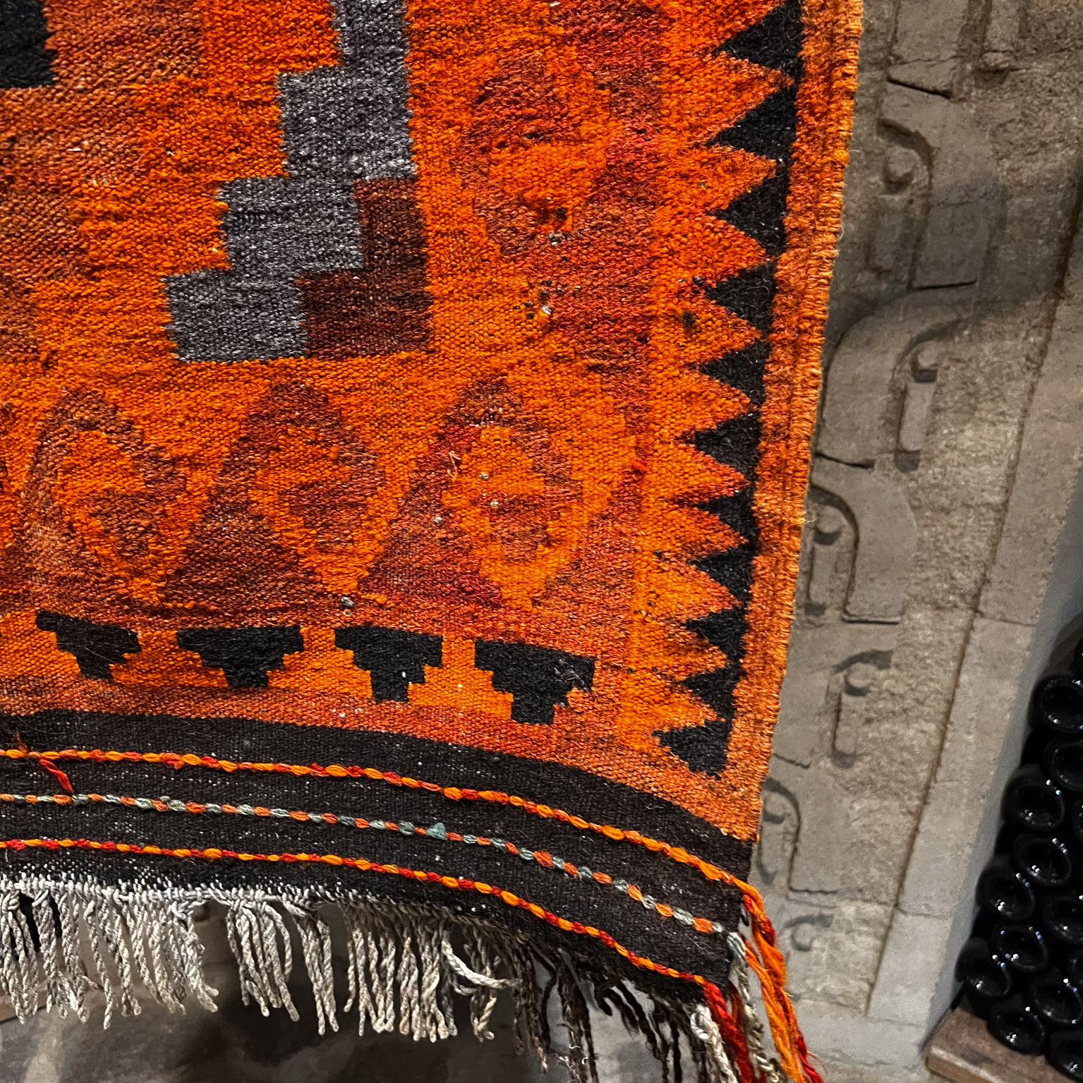 Vintage Navajo Textile Wall Art Hanging Tapestry Vibrant Orange In Good Condition For Sale In Chula Vista, CA