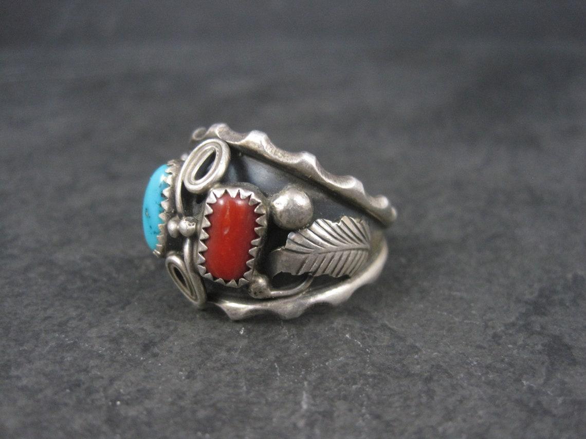 Native American Vintage Navajo Turquoise and Coral Ring Size 13 For Sale