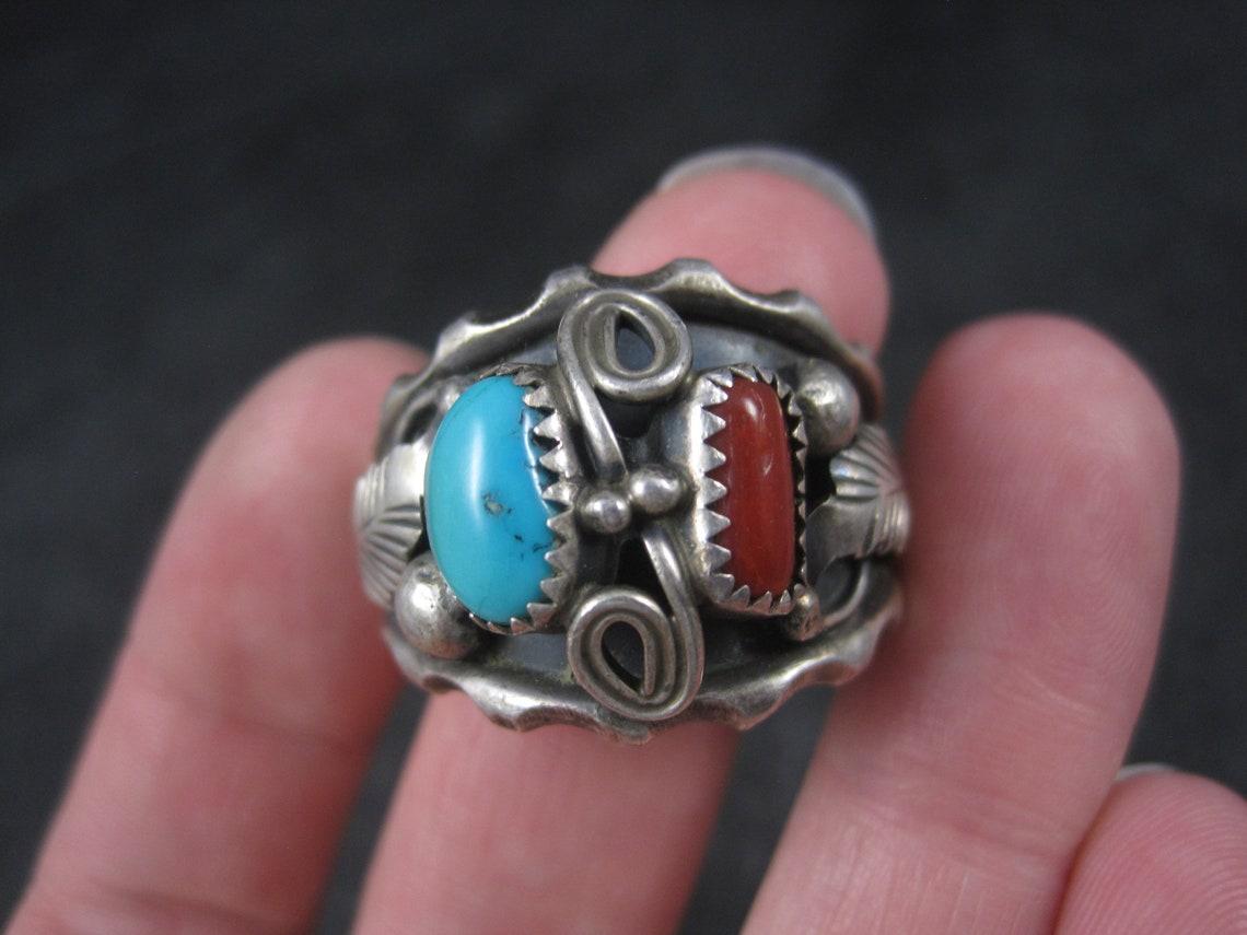 Vintage Navajo Turquoise and Coral Ring Size 13 For Sale 1