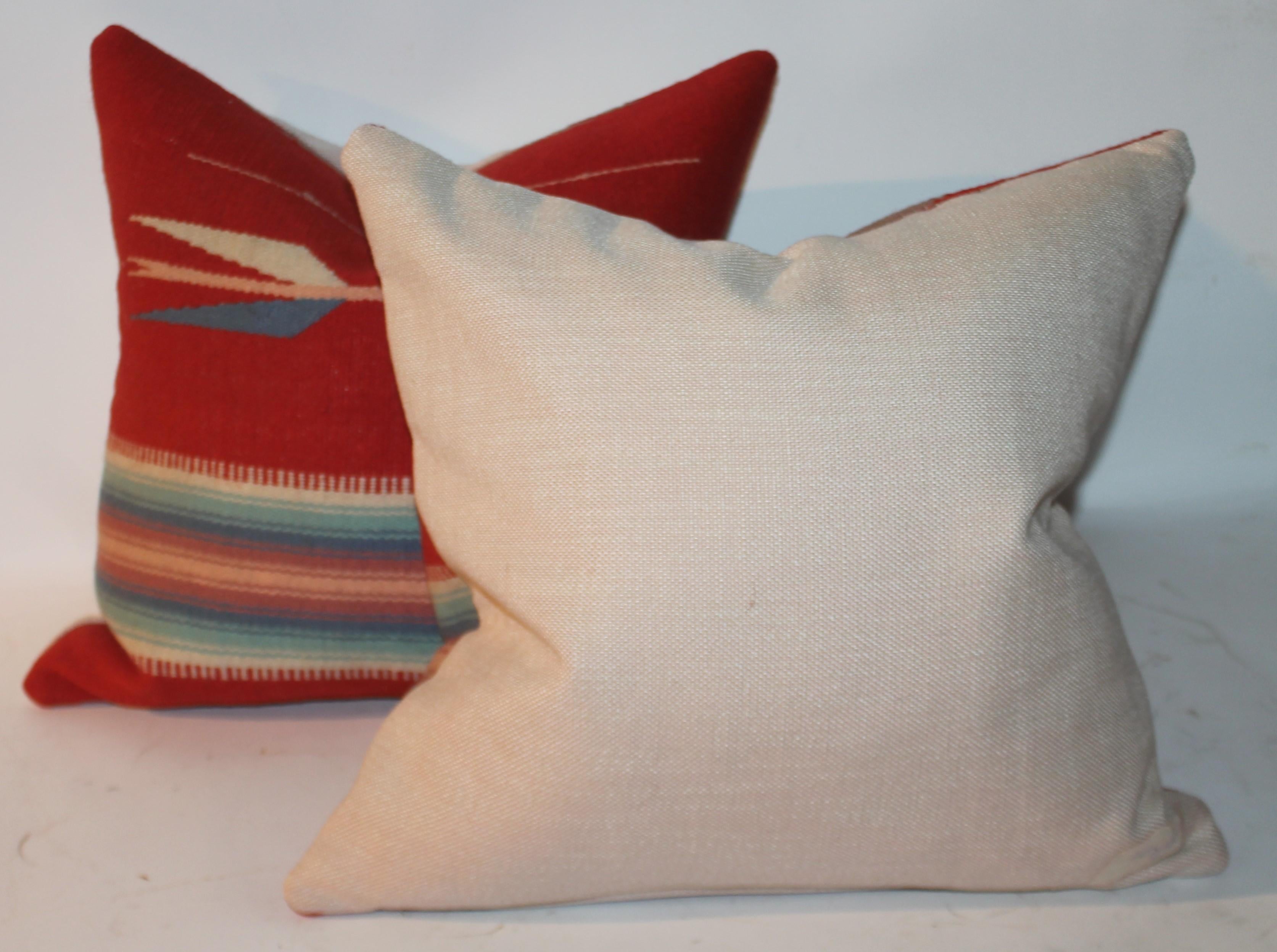 Vintage Navajo Weaving Decorative Pillows In Good Condition For Sale In Los Angeles, CA