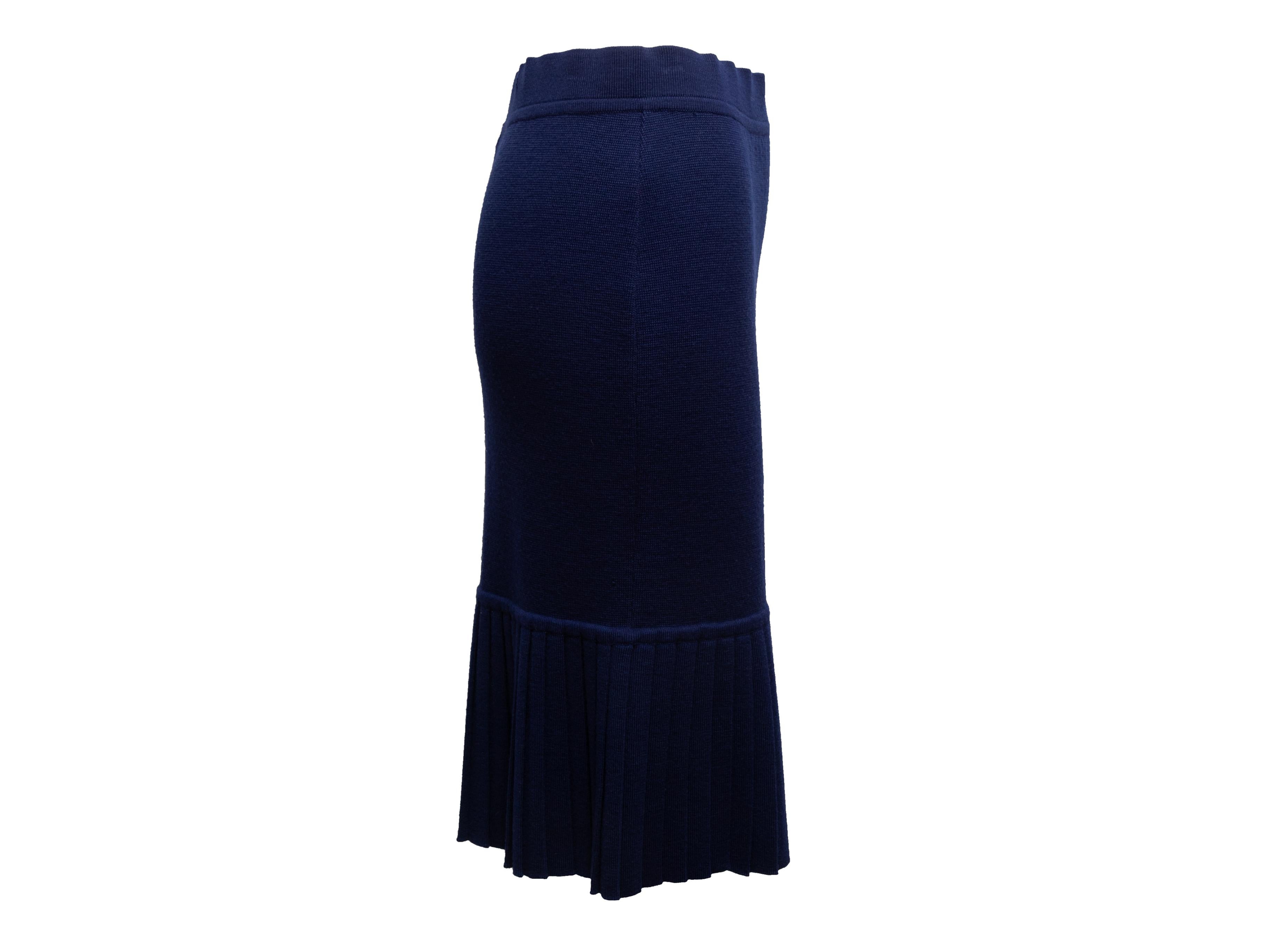 Vintage Navy Chanel Boutique Skirt Size US L In Good Condition For Sale In New York, NY