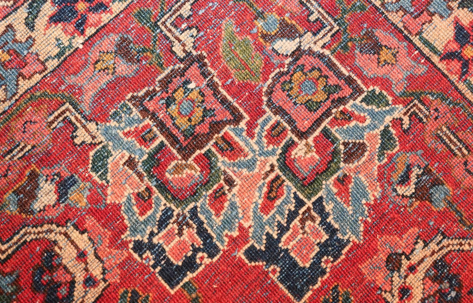 Tappeto persiano vintage Bidjar, Origine: Persia. Dimensioni: 10 ft x 13 ft 9 in (3,05 m x 4,19 m).