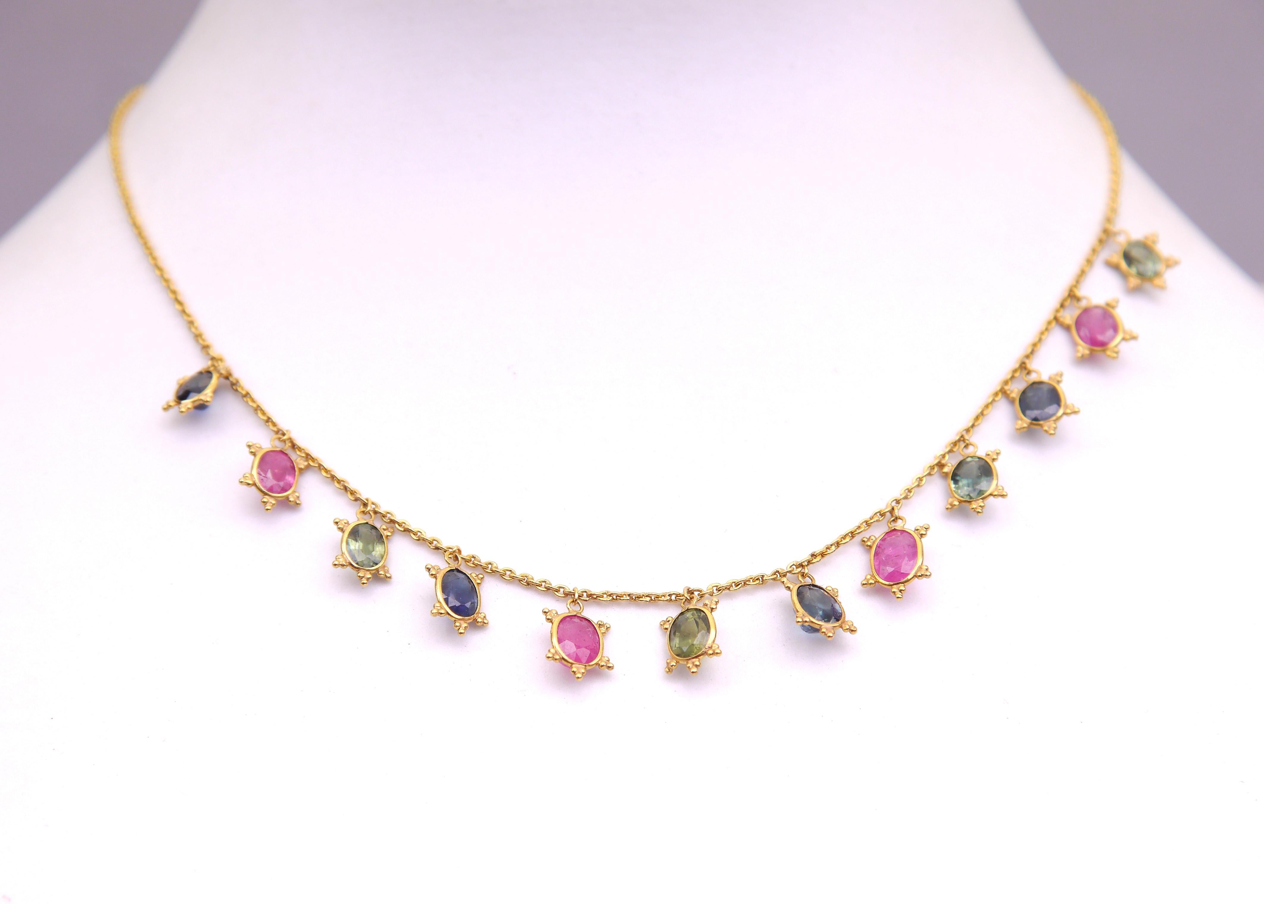 Oval Cut Vintage Necklace 21K Gold 7.8 ctw 12natural Blue Red Green Sapphires Rubies/5.1g For Sale