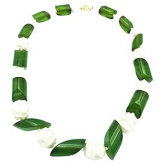 Vintage Necklace green Bakelite and white plastic balls from the 1980s USA